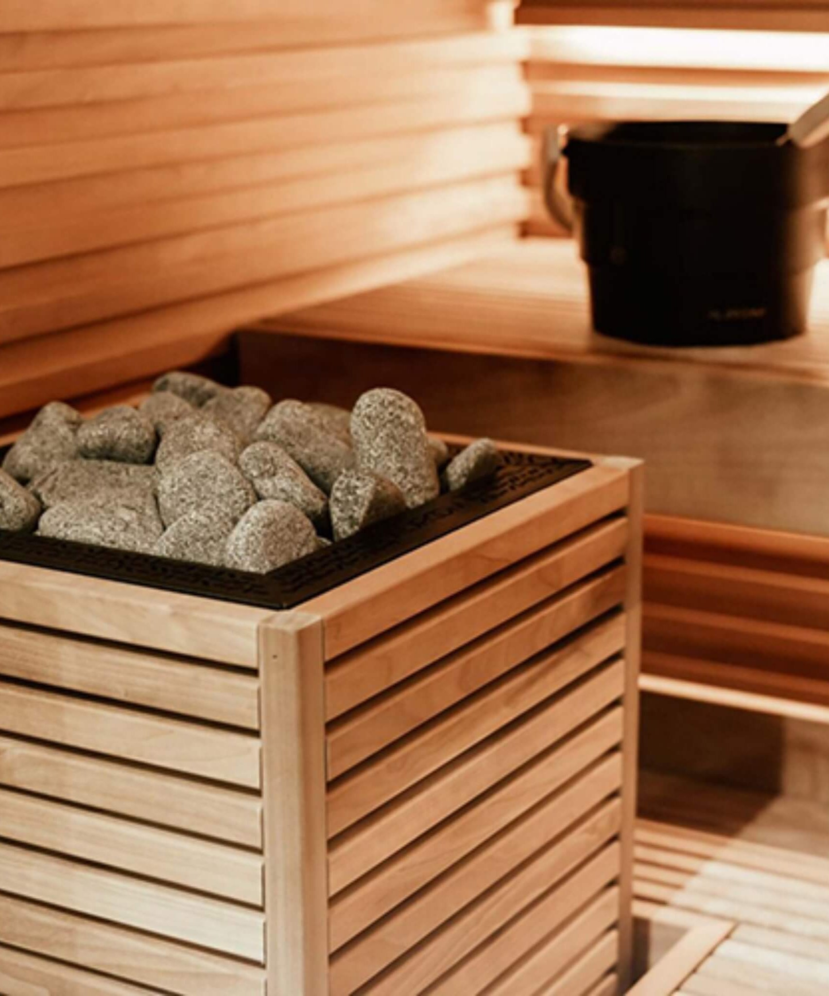 Huum Core Thermo-Aspen Wood Exterior Sauna Heater With UKU Local Controller And Stones (SAK37291)