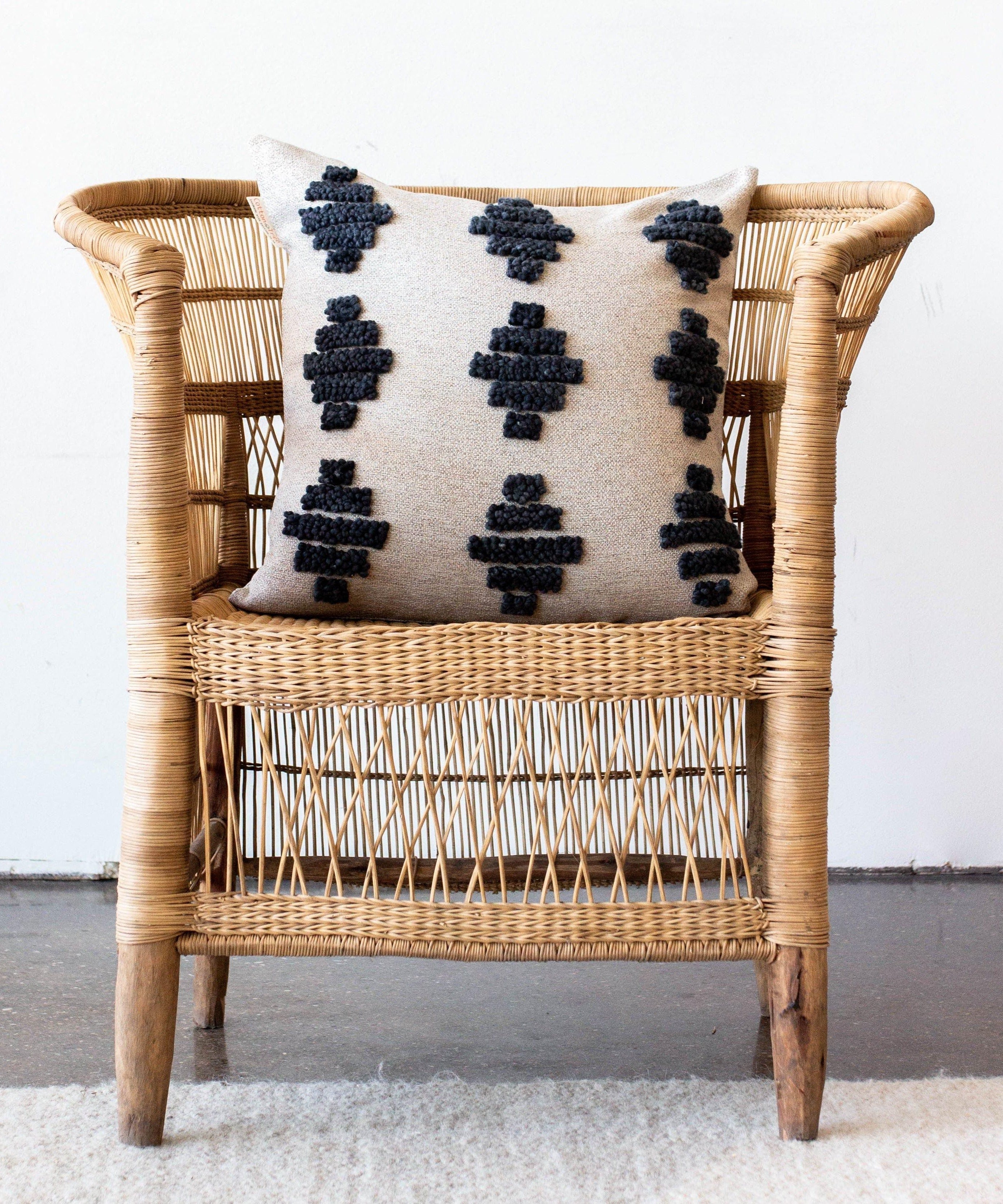 Isuvinu Cotton Square Throw Pillow