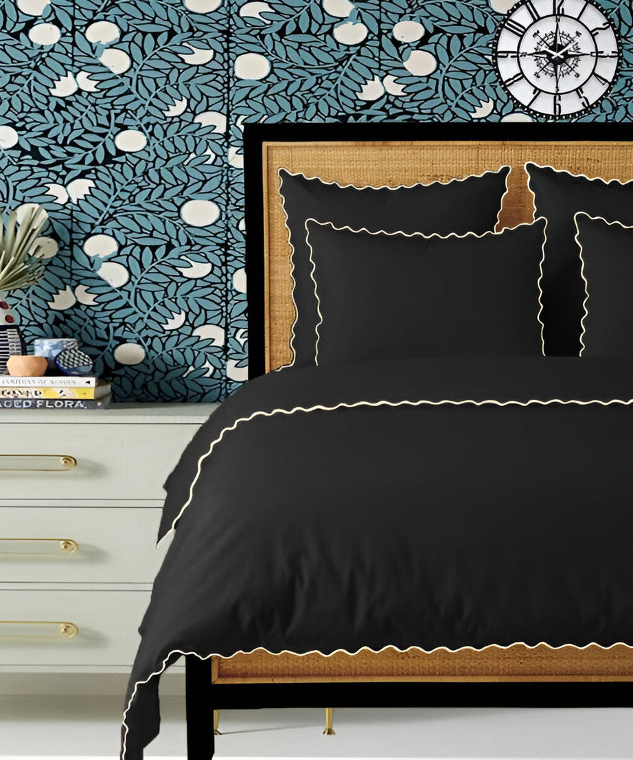 Black 400TC Cotton Small Scallop Embroidery Duvet Cover Set