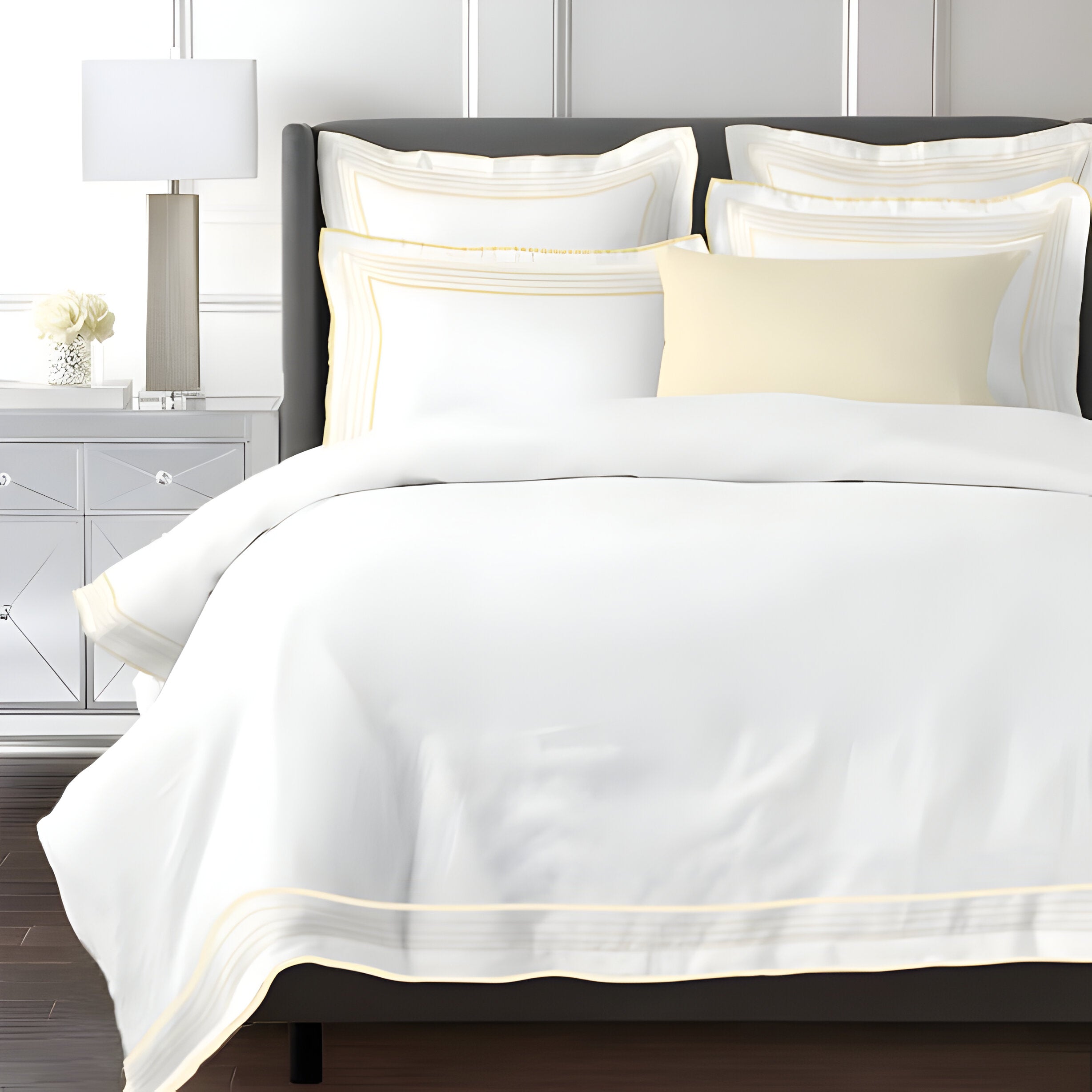 Smart Border 400TC Cotton Embroidery Sateen Solid Duvet Cover Set