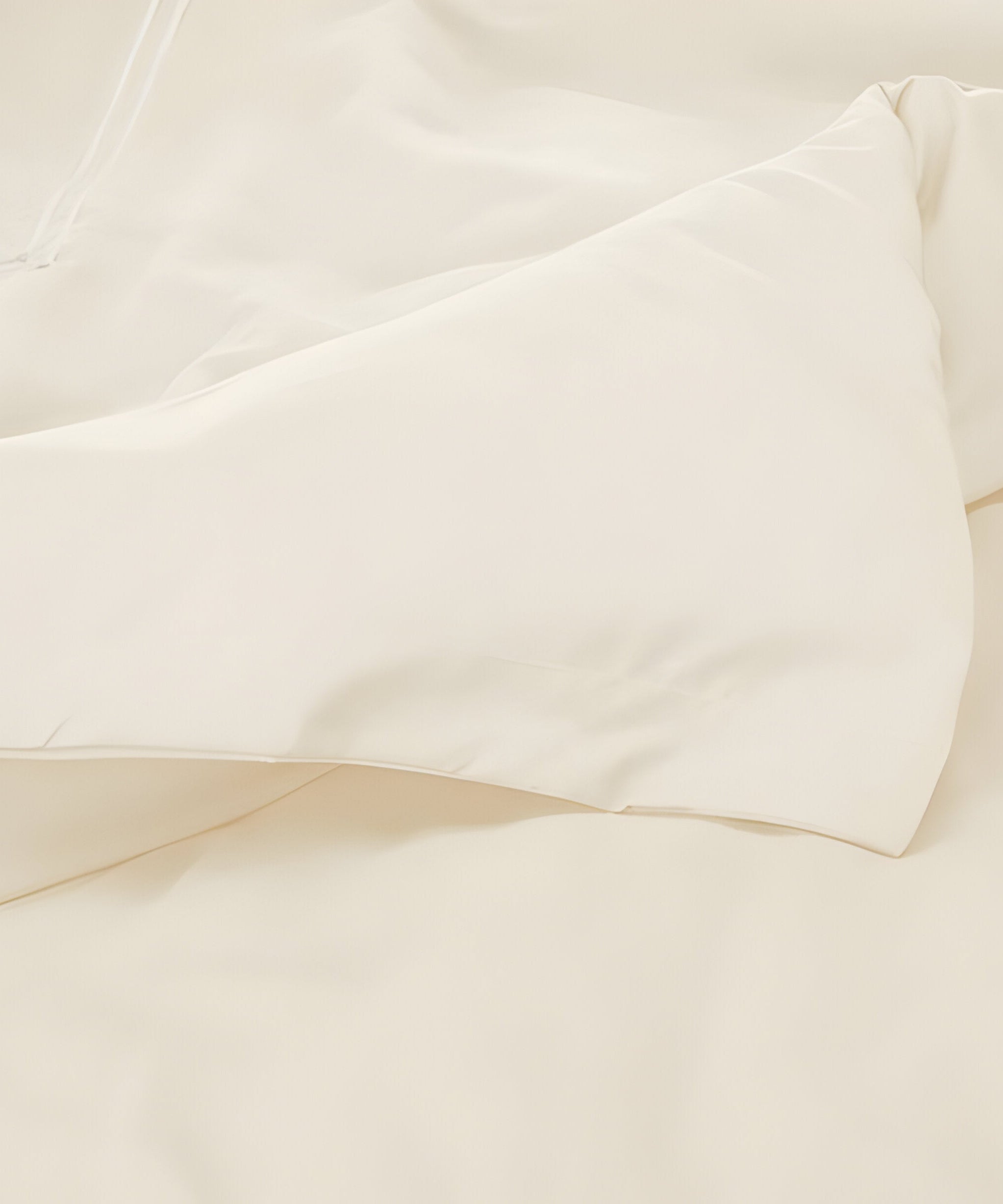 400TC Cotton Luxurious Double Embroidery Sateen Solid Duvet Cover Set
