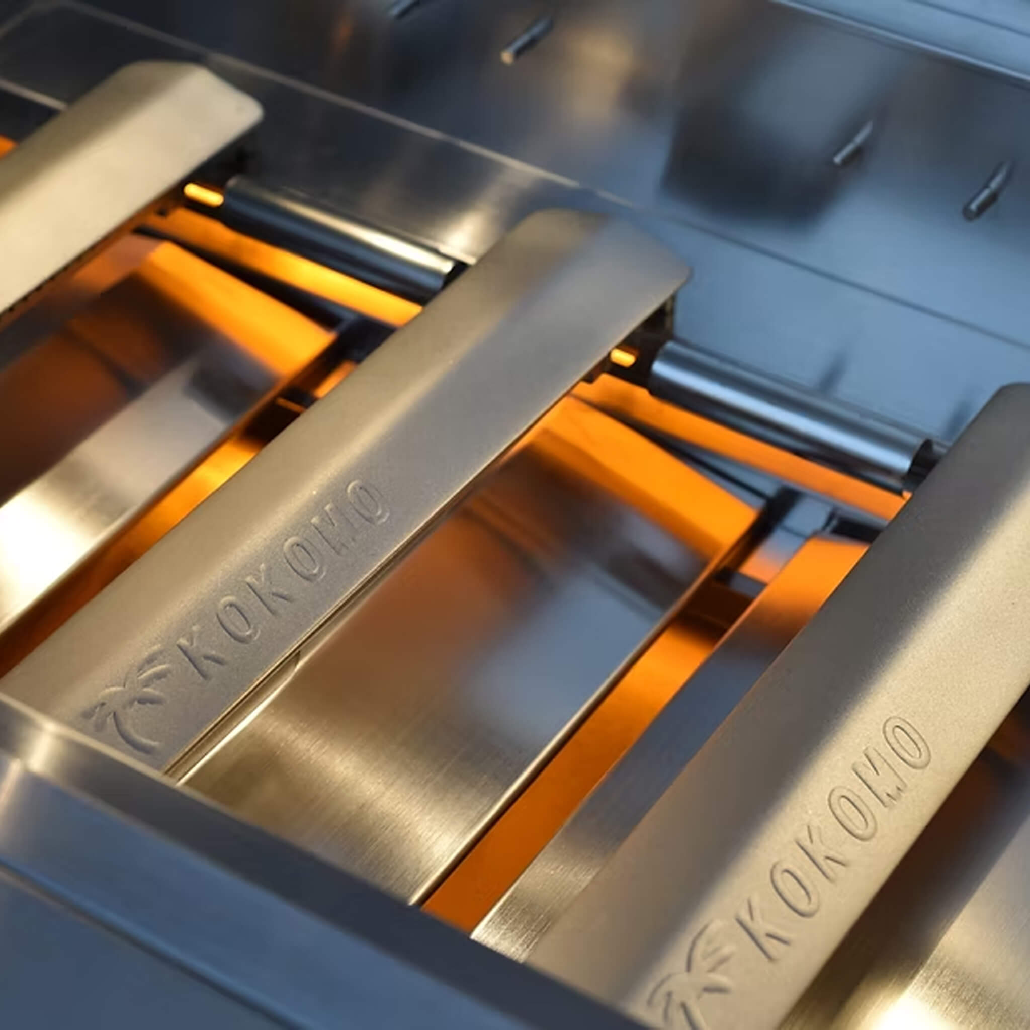 KoKoMo 32-Inch Premium 45K BTU Elite Built-In Gas Grill [KO-ELITE-4BG] (SAK94057)