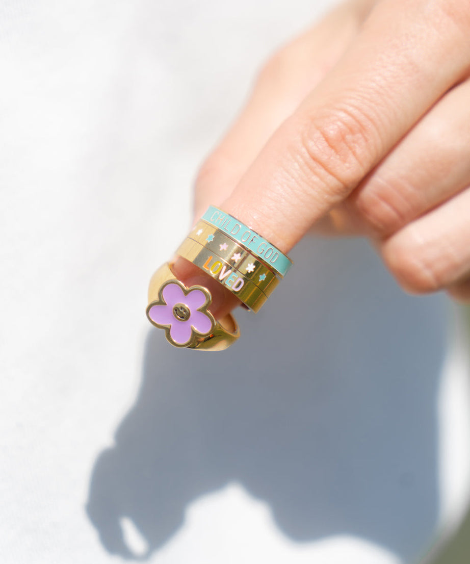 Lavender Smiley Flower Ring
