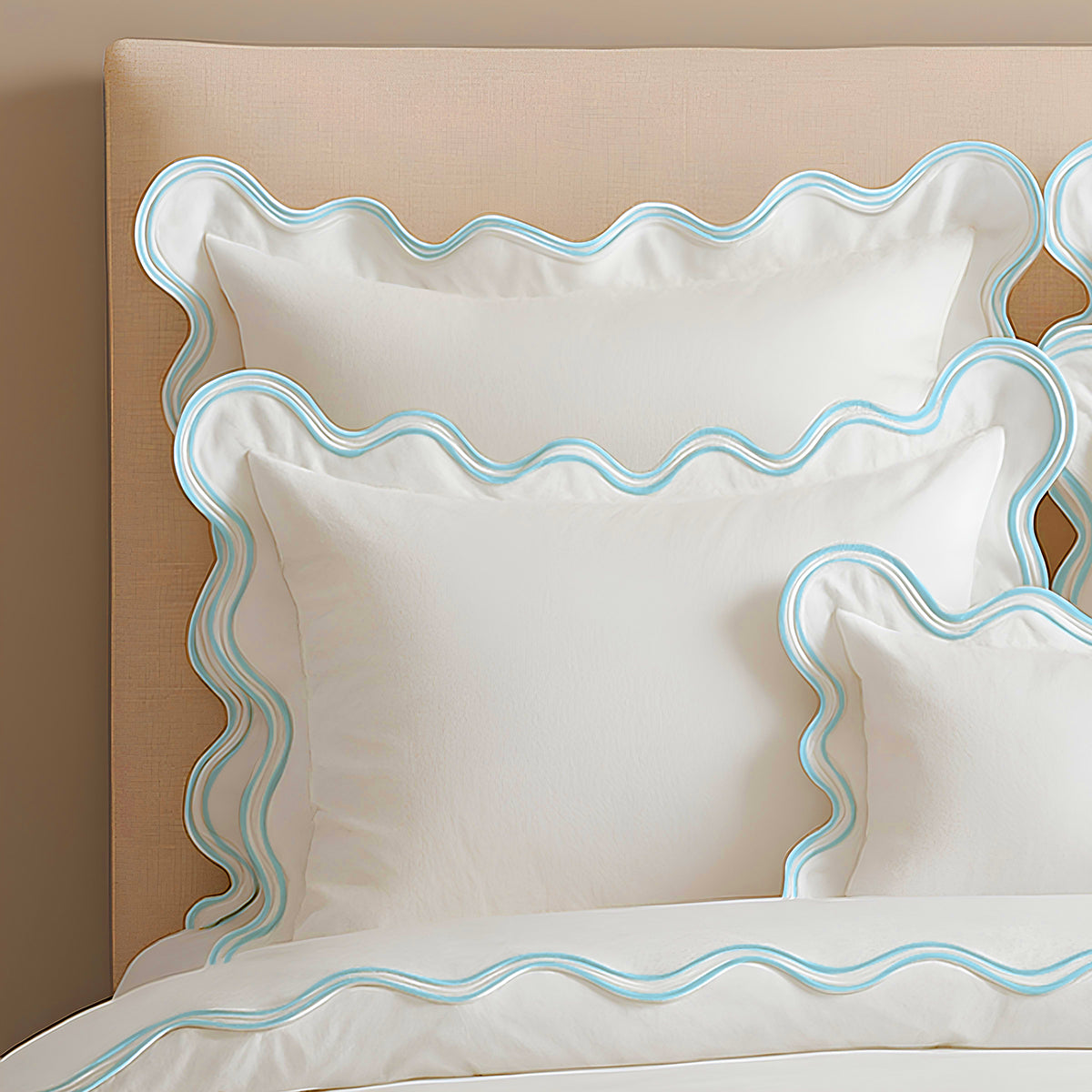 400TC Cotton Sateen Luxurious Double Scalloped Duvet Cover Set
