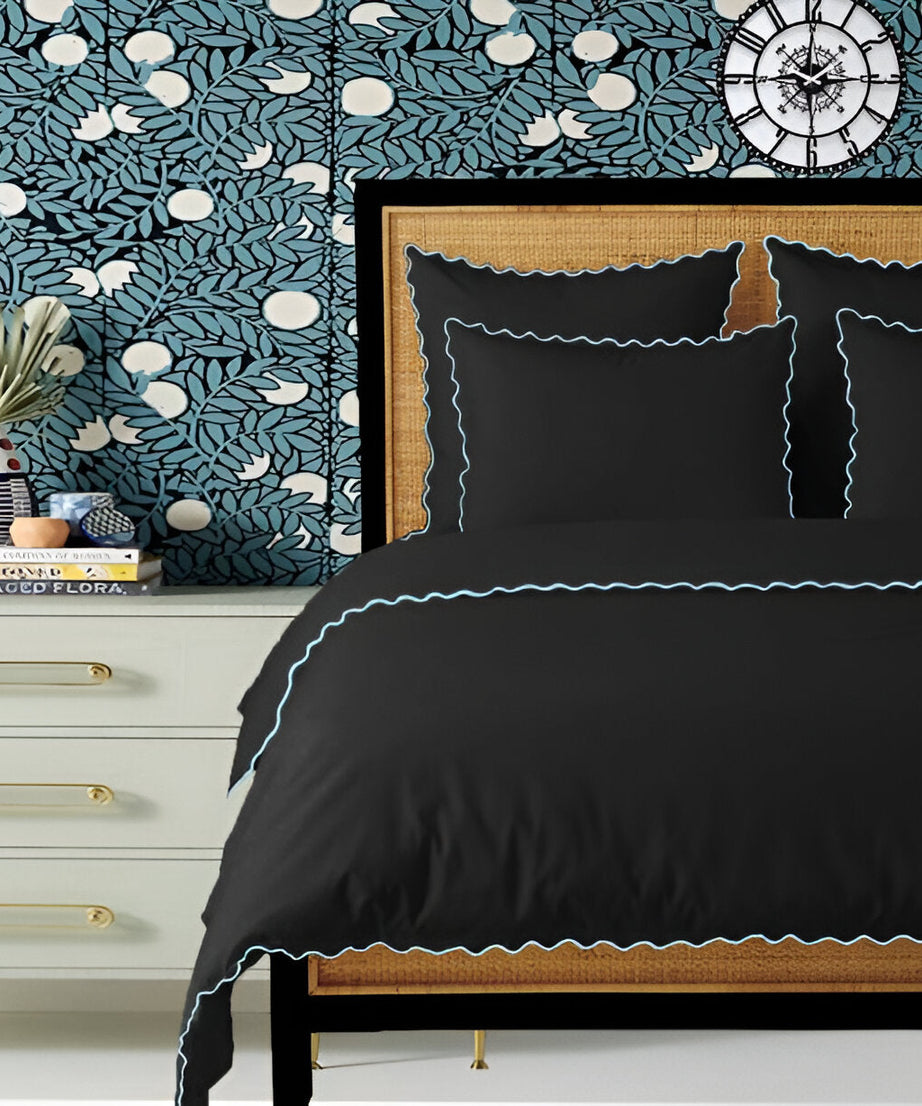 Black 400TC Cotton Small Scallop Embroidery Duvet Cover Set