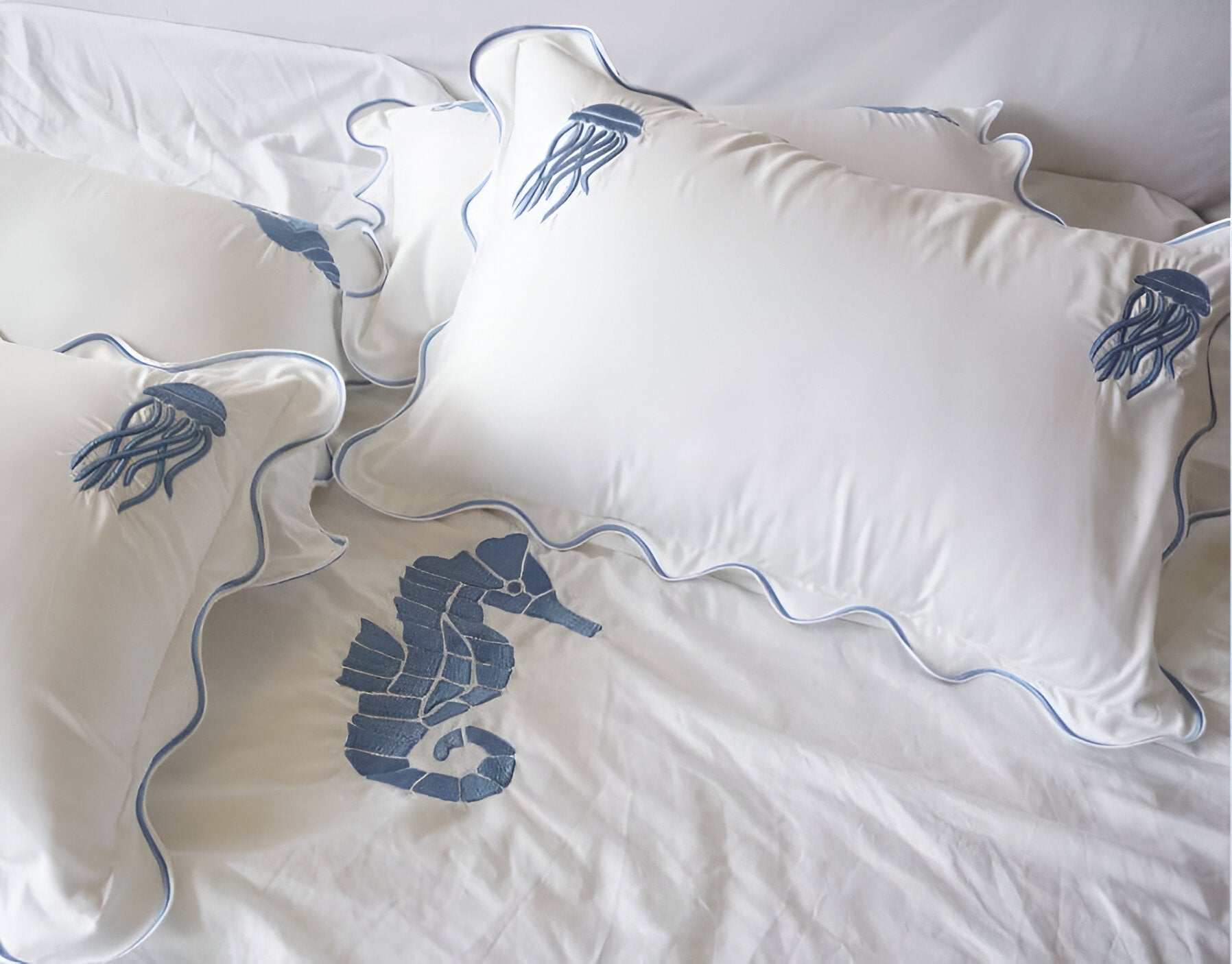 Seahorse Embroidered Cotton Sateen Duvet Cover Set