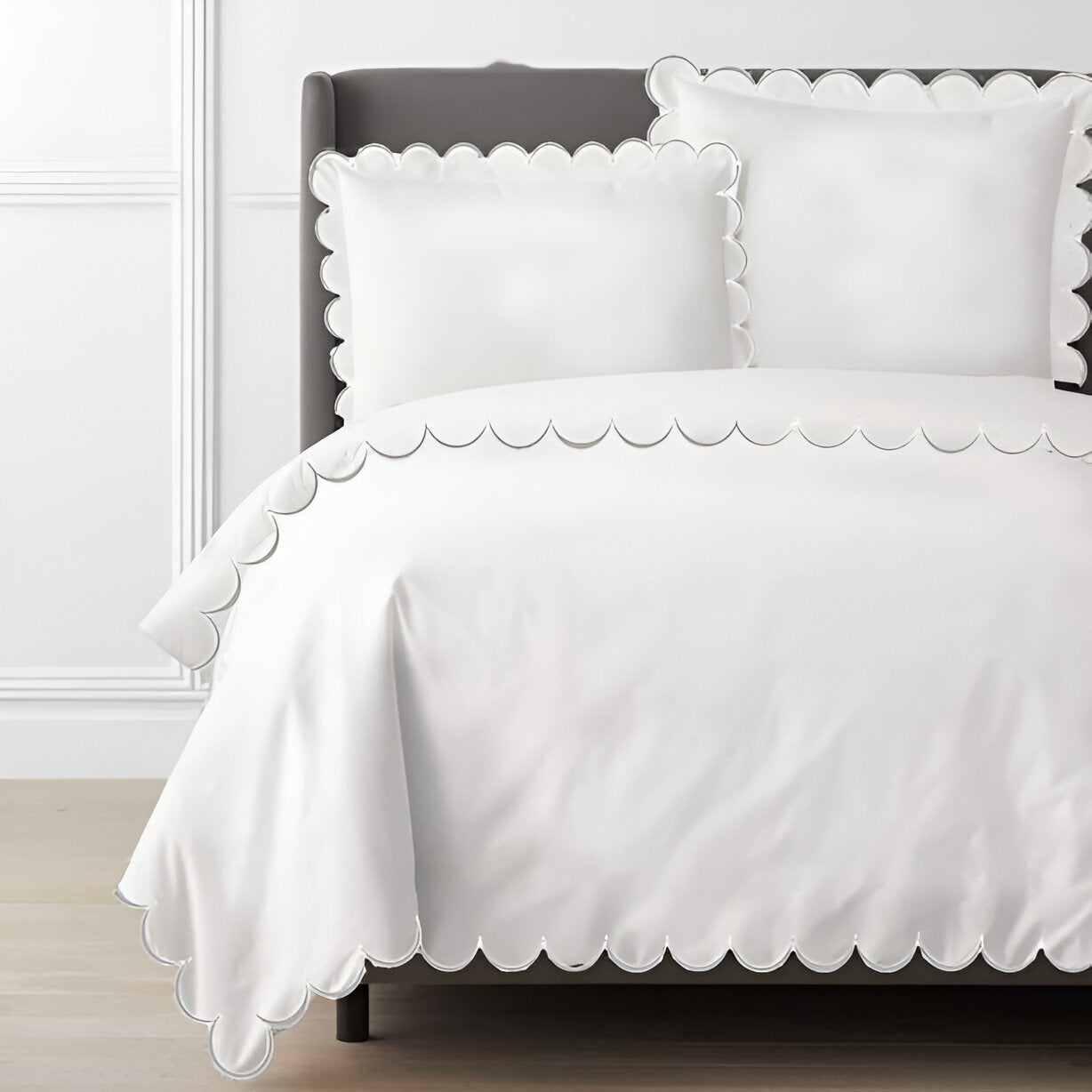 Allena 400TC Cotton Scallop Embroidery Sateen Solid Duvet Cover Set