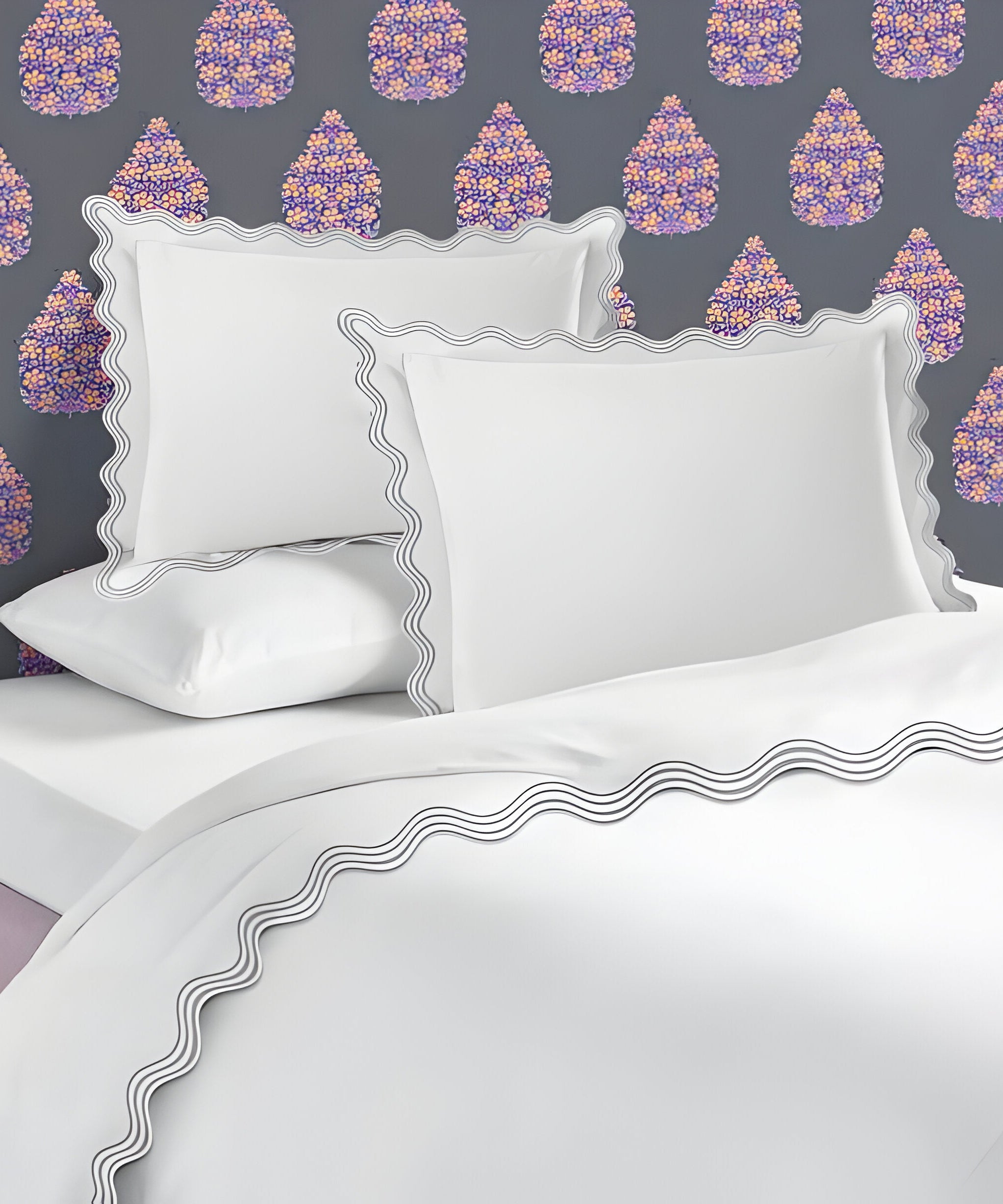 400TC Cotton Sateen Triple Scallop Embroidery Duvet Cover Set