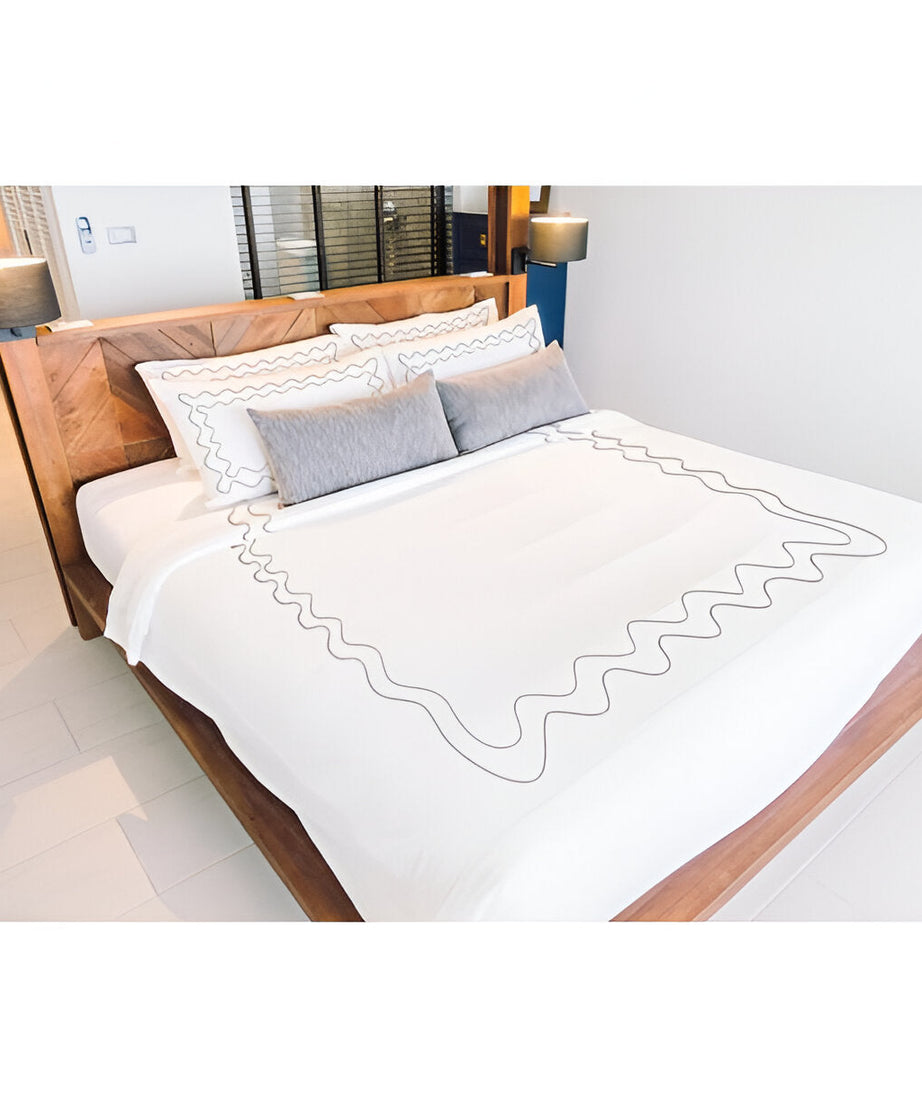Double Wavy Embroidered Cotton Duvet Cover Set