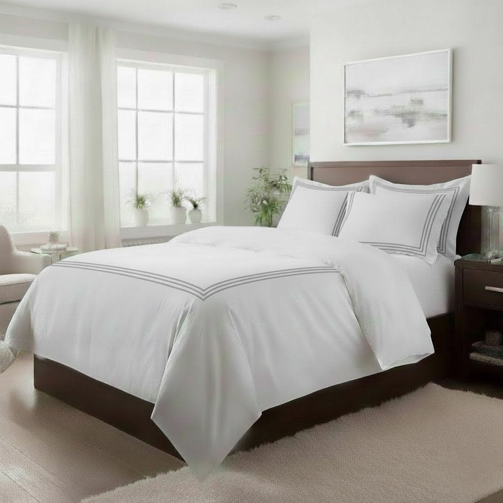 400TC Cotton Triple Embroidery Sateen Solid Duvet Cover Set