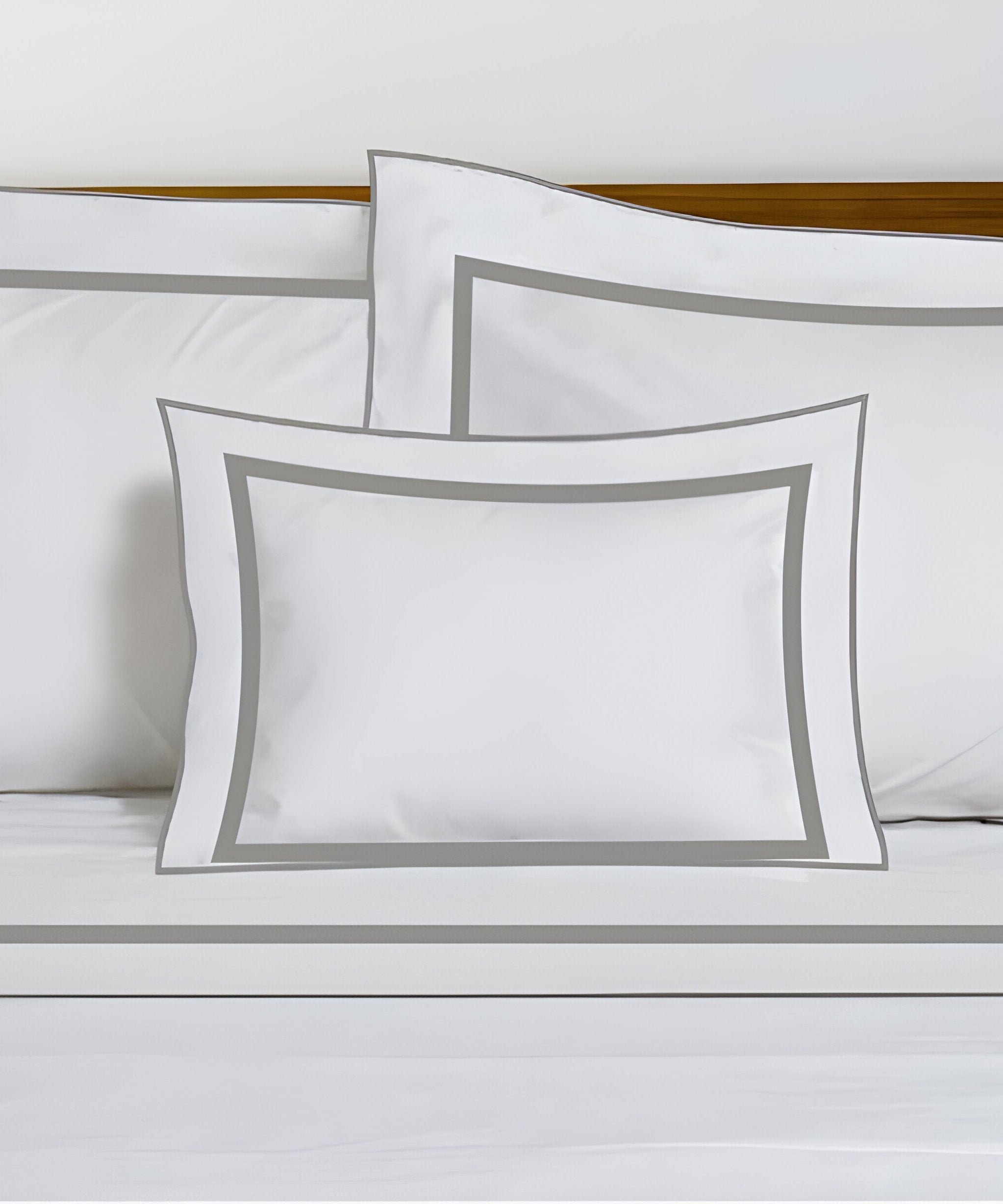 400TC Embroidery & Border Cotton Sateen Solid Duvet Cover Set