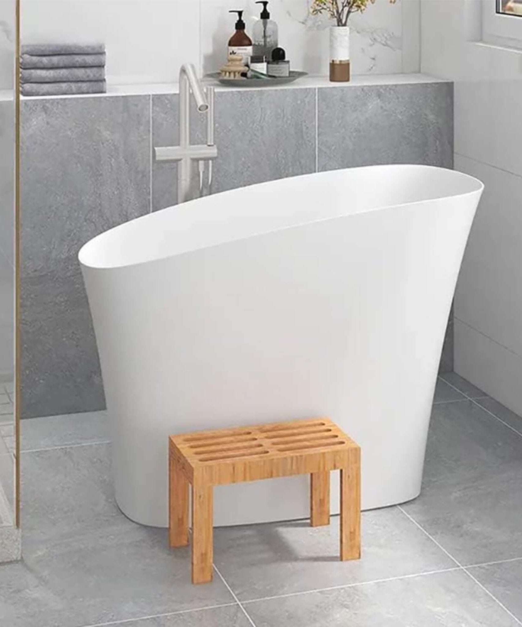 Nuvia Veloura Luxury 47-Inch White Freestanding Japanese-Styled Deep Stone Soaking Bathtub Resin (SAK84725)