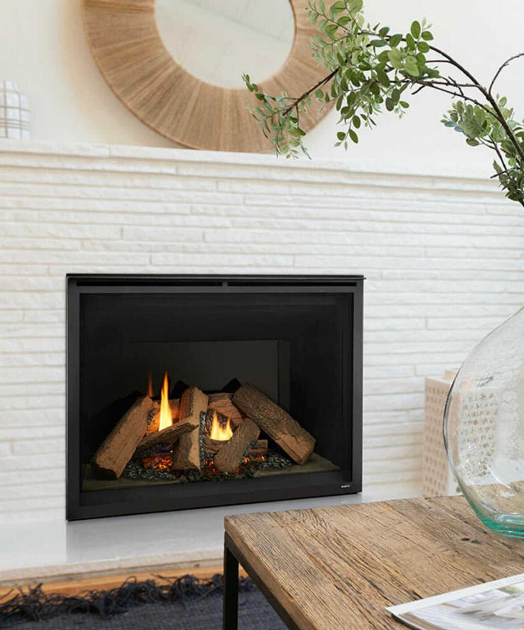 Majestic Meridian 42-Inch Natural Gas Fireplace [MER42N] (SAK43895)