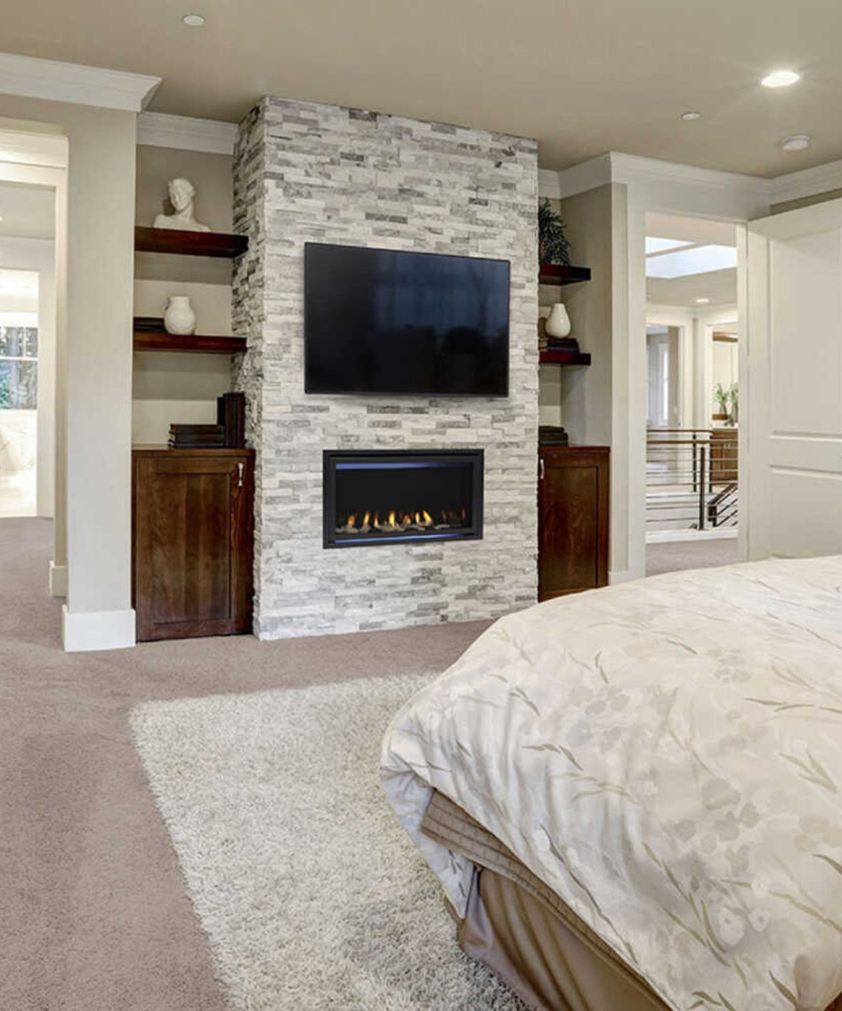 Majestic Jade 42-Inch Direct Vent Fireplace [JADE42IL/IN-B] (SAK15926)