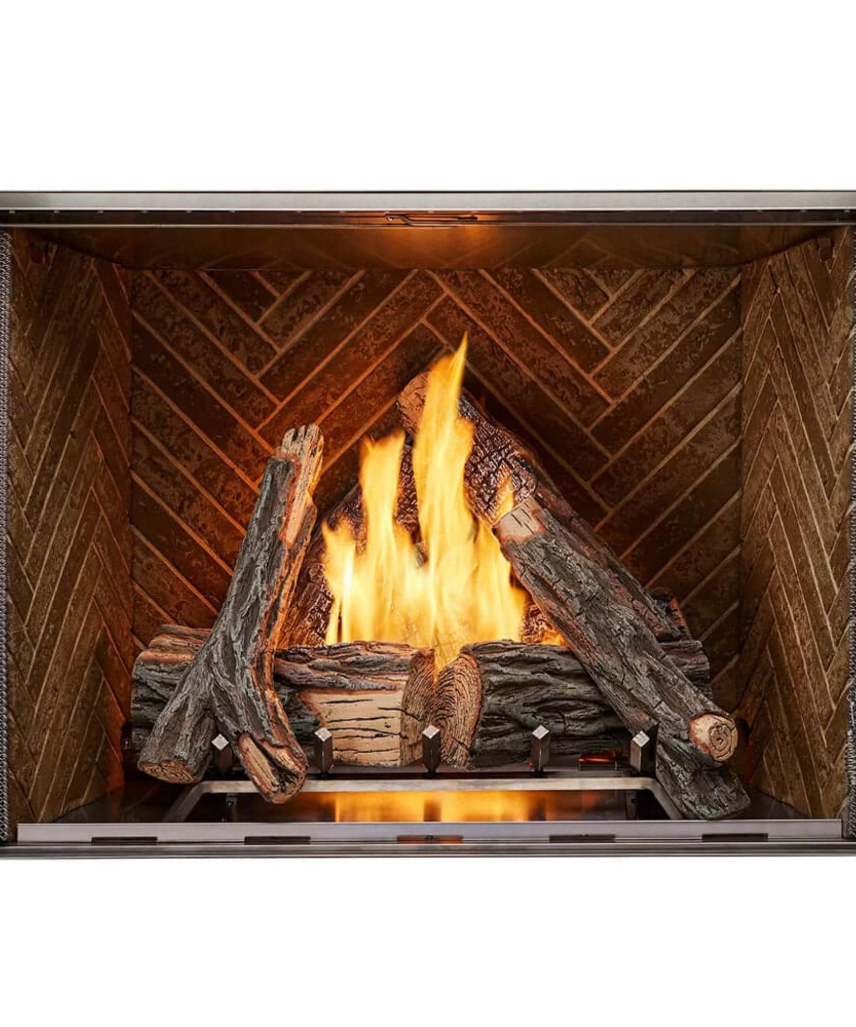 Majestic Courtyard 55K BTU 36-Inch Traditional Outdoor Natural Gas Fireplace (No Refractory) [ODCOUG-36NR] (SAK74218)