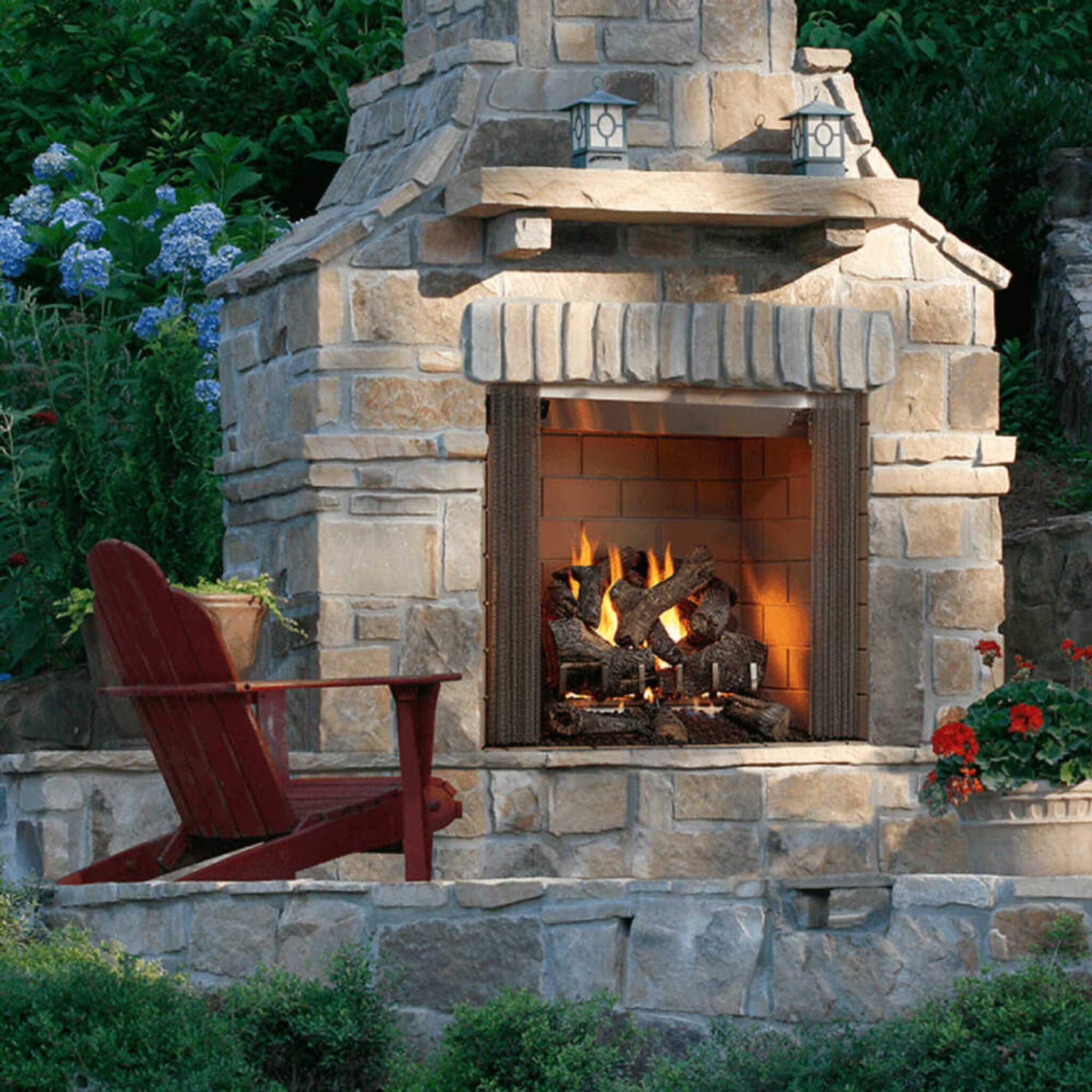 Majestic Castlewood 42-Inch Outdoor Wood Burning Fireplace [ODCASTLEWD-42-B] (SAK32468)