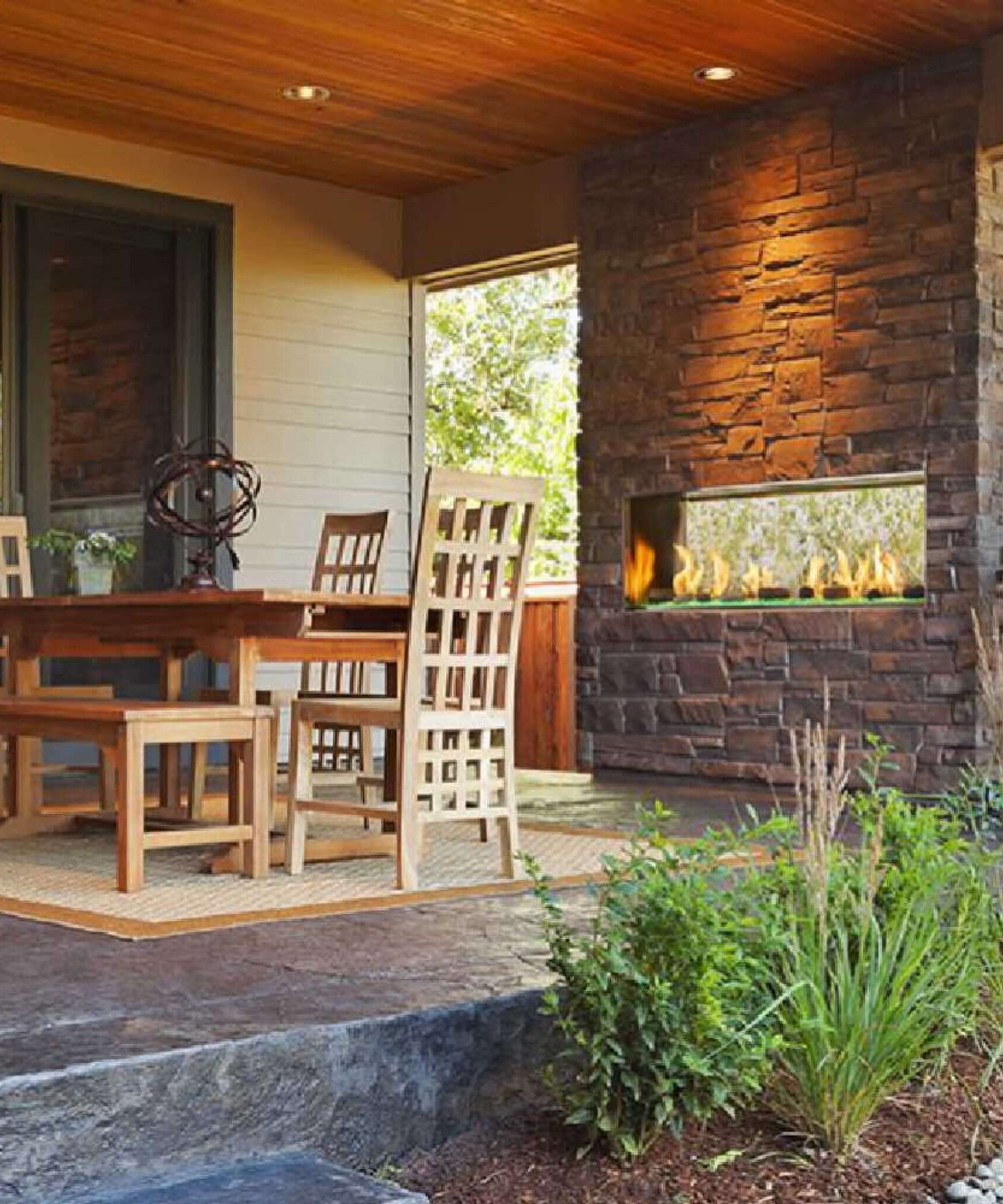 Majestic Lanai 48-Inch Single Sided Linear Outdoor Gas Fireplace [ODLANAIG-48] (SAK95127)