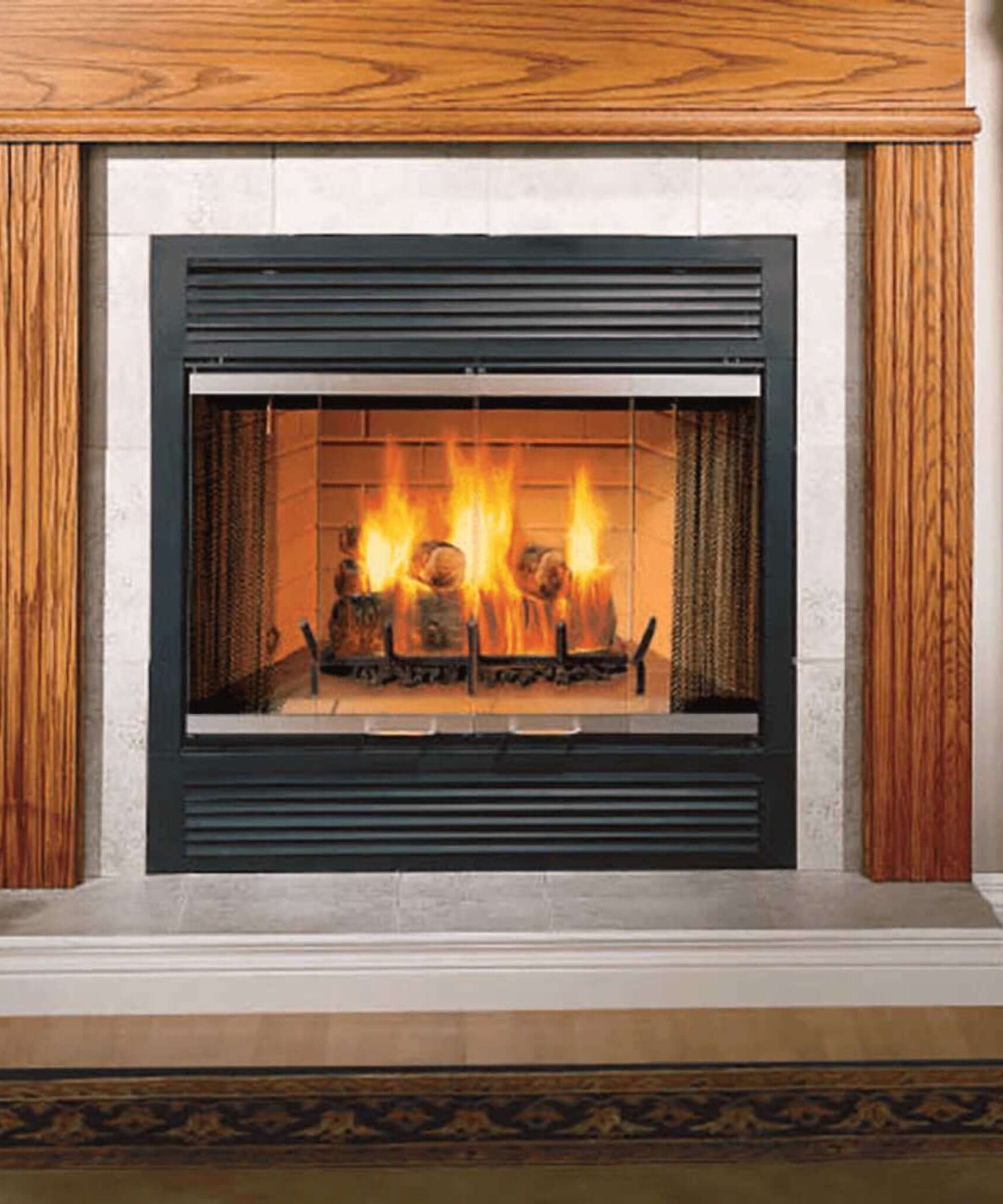 Majestic Sovereign 36-Inch Black Wood Burning Fireplace [SA36R/C] (SAK61347)