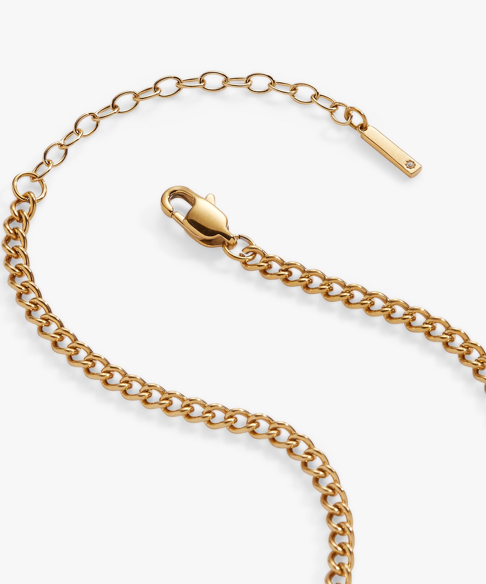 Mama Curb Chain Necklace