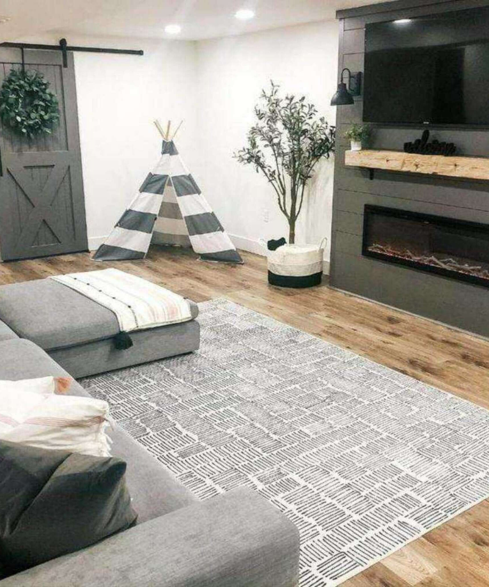 Modern Flames Spectrum Slimline 60-Inch Built-In Linear Electric Fireplace [SPS-60B] (SAK81537)