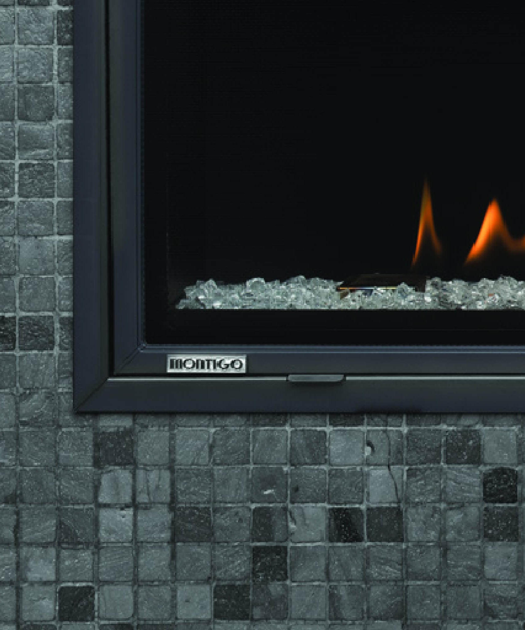 Montigo DelRay Linear Direct Vent Natural Gas Fireplace [DRL36/48/6013NI] (SAK31245)