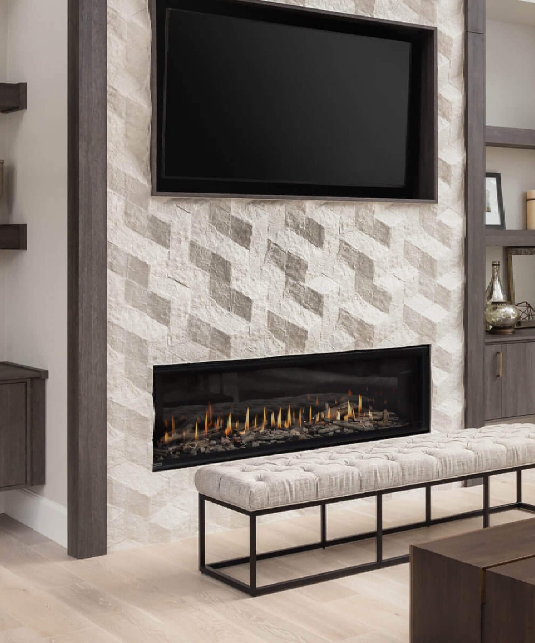 Montigo Distinction 63-Inch Single Sided Linear Direct Vent Natural Gas Fireplace [D6315NI-2] (SAK34218)
