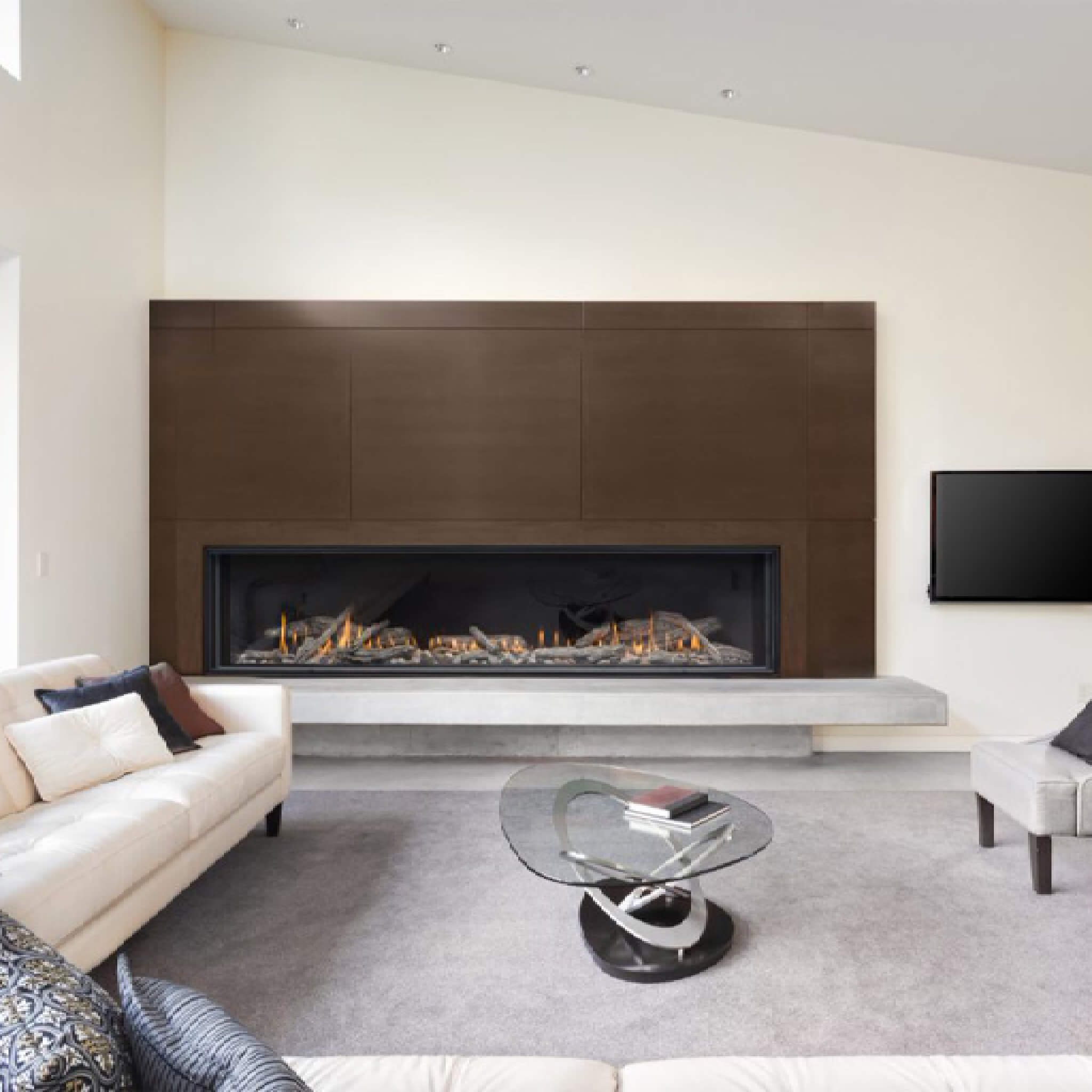 Montigo Distinction 72-Inch Single Sided Linear Direct Vent Natural Gas Fireplace [D7215NI-2] (SAK70824)