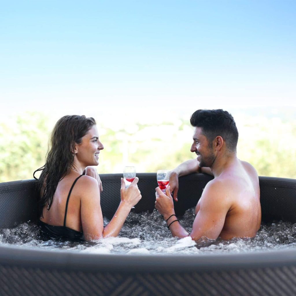 MSpa Mono Frame Series Luxury 6-Person Inflatable Round Hot Tub With WIFI Control [F-MO063W] (SAK75263)