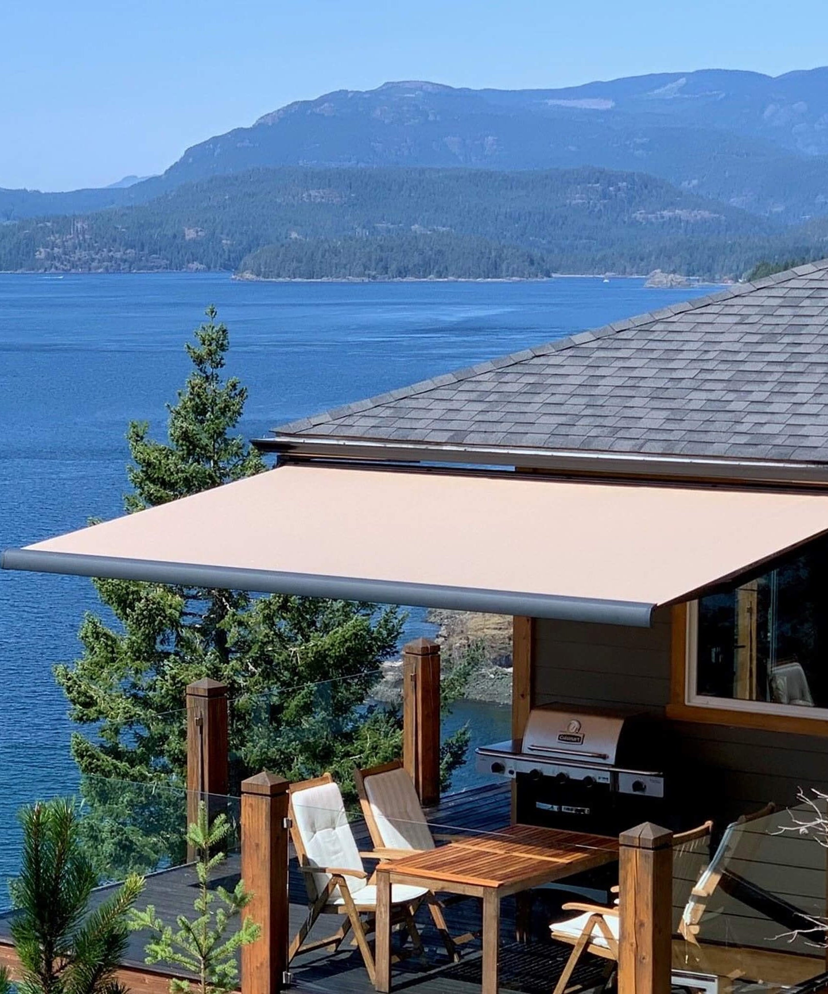 Multiple Awnings Brasilia Slim Premium Full-Cassette Retractable Sun Shade Awning [Made-To-Order] (SAK83642)
