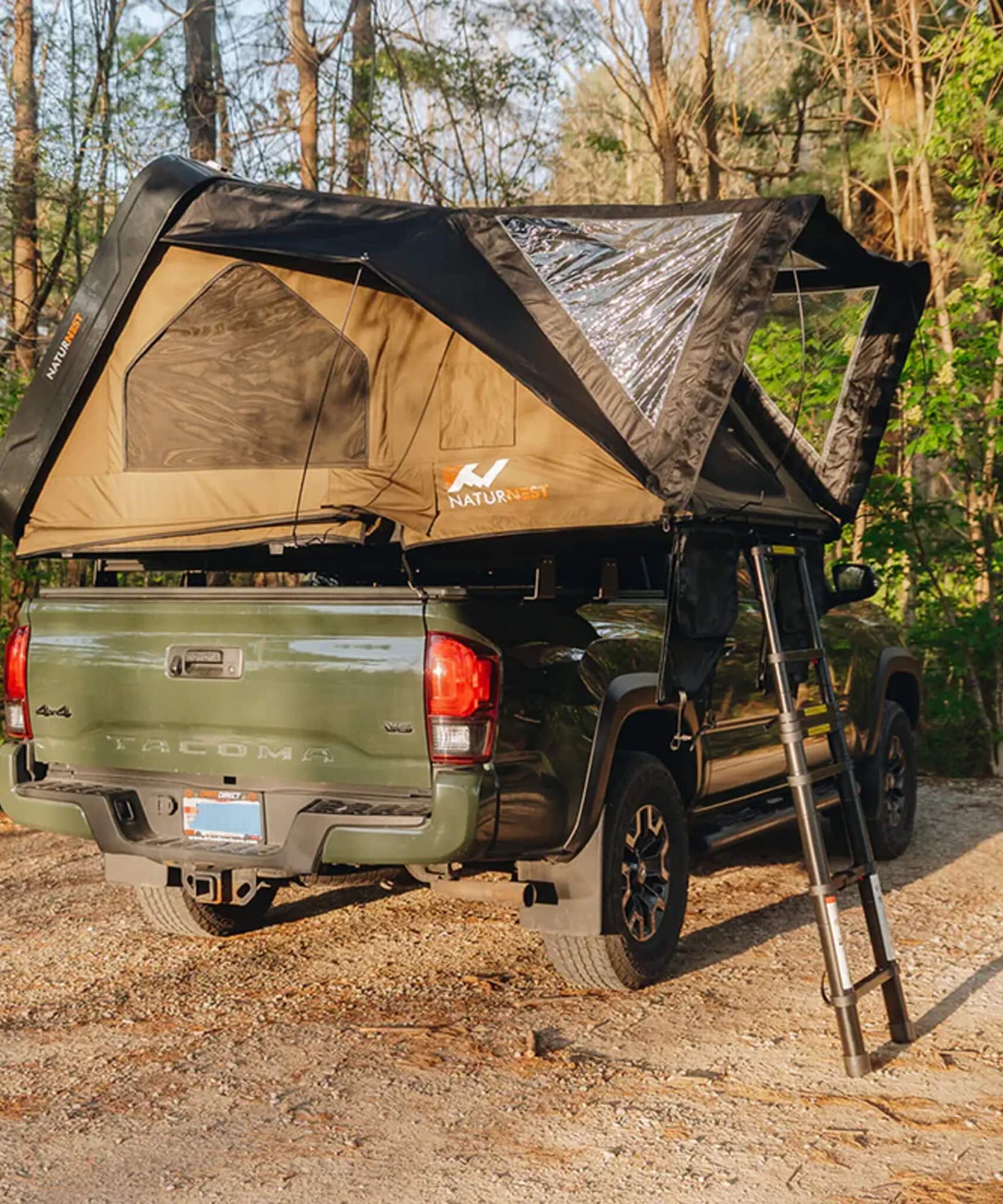 Naturnest Sirius 1 Plus XL Premium Hard Shell Rooftop Tent (SAK49317)