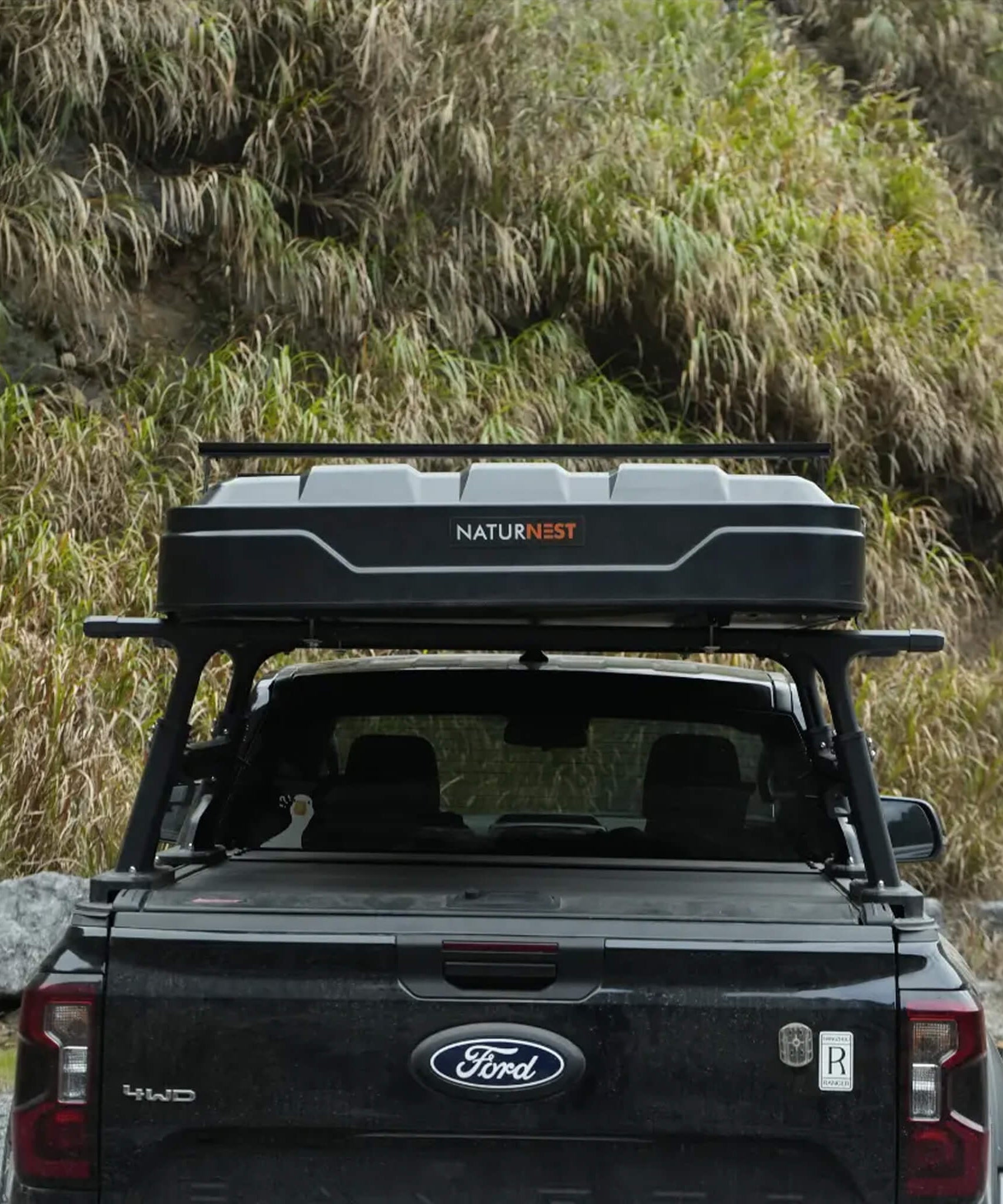 Naturnest Sirius 1 Plus XL Premium Hard Shell Rooftop Tent (SAK49317)