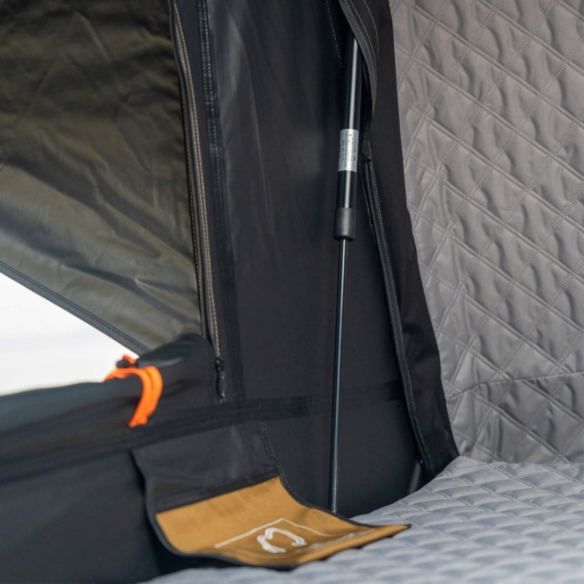 Naturnest Sirius 2 Premium 2XL 3-Person Clamshell Rooftop Tent (SAK91382)