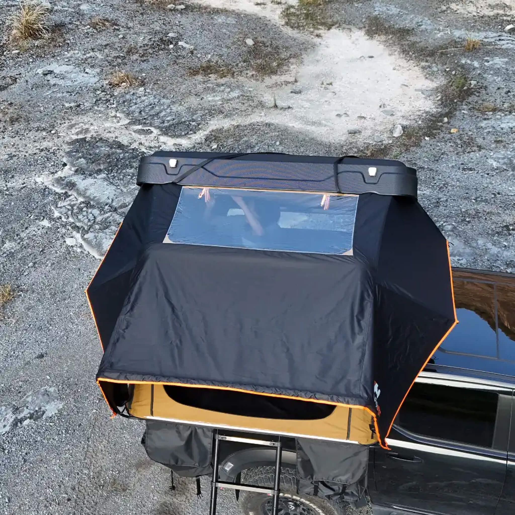 Naturnest Sirius 2 Plus XL Premium 4-Person Clamshell Rooftop Tent (SAK74092)