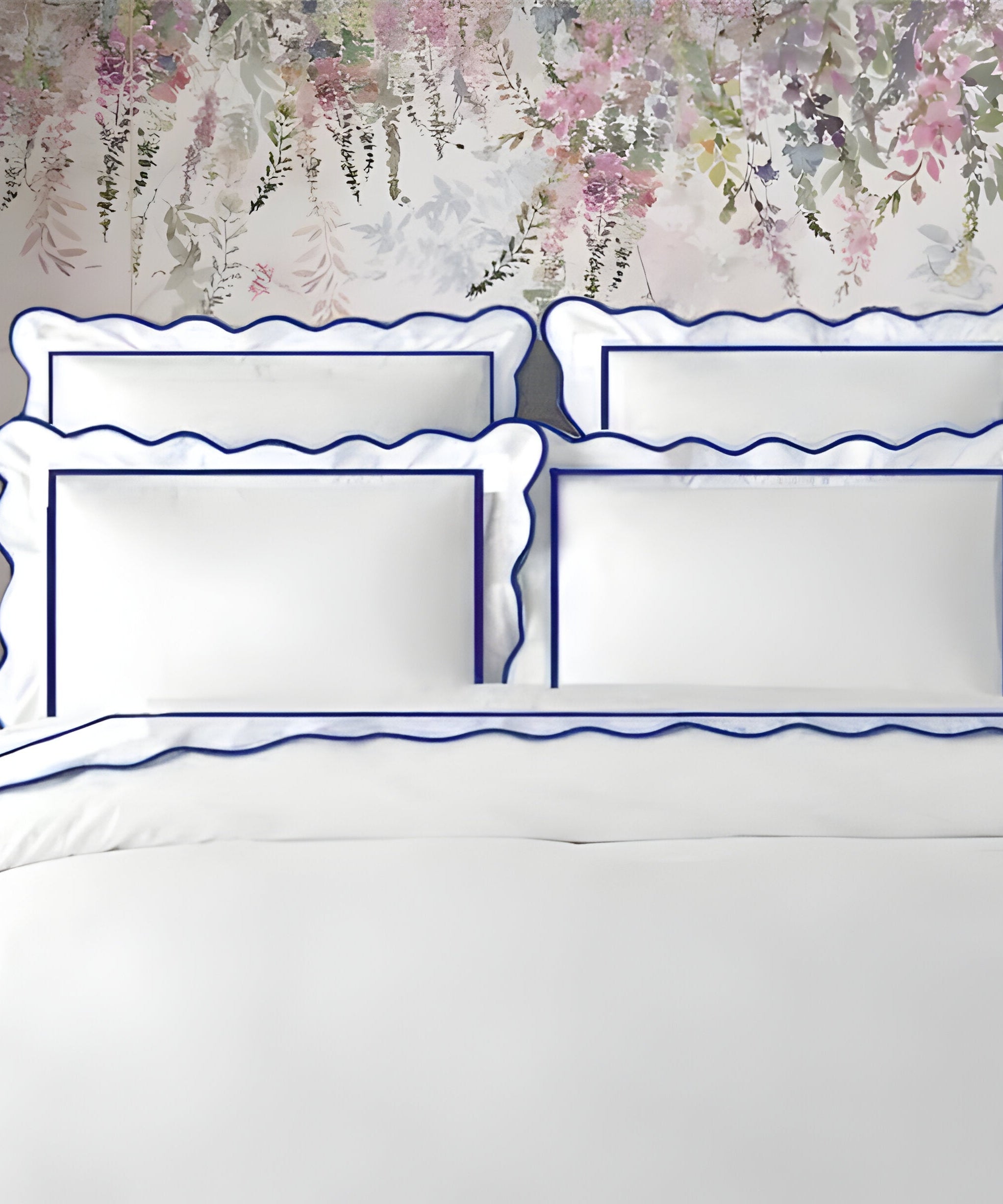 400TC Cotton Scallop Embroidery & Border Sateen Solid Duvet Cover Set
