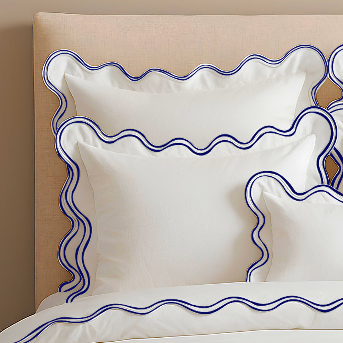 400TC Cotton Sateen Luxurious Double Scalloped Duvet Cover Set