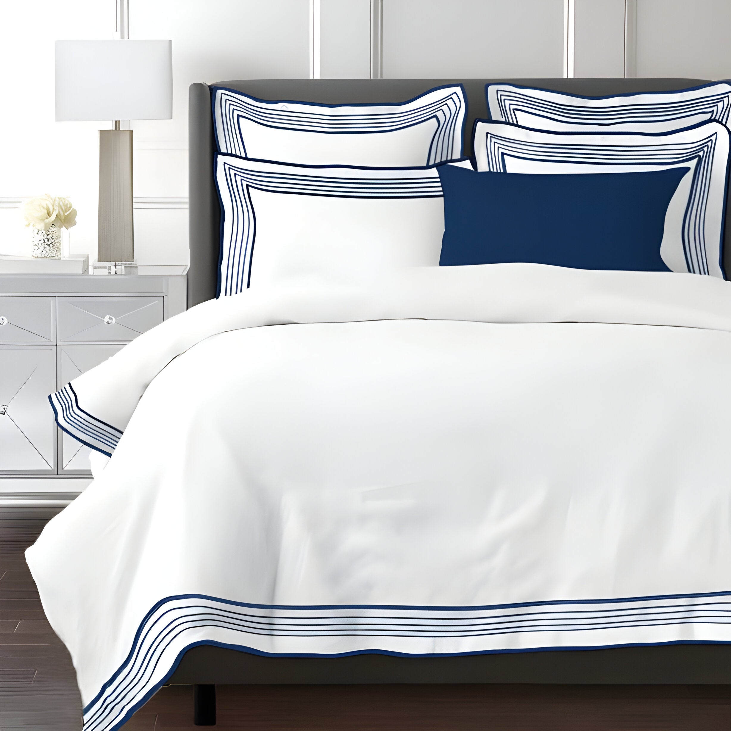 Smart Border 400TC Cotton Embroidery Sateen Solid Duvet Cover Set