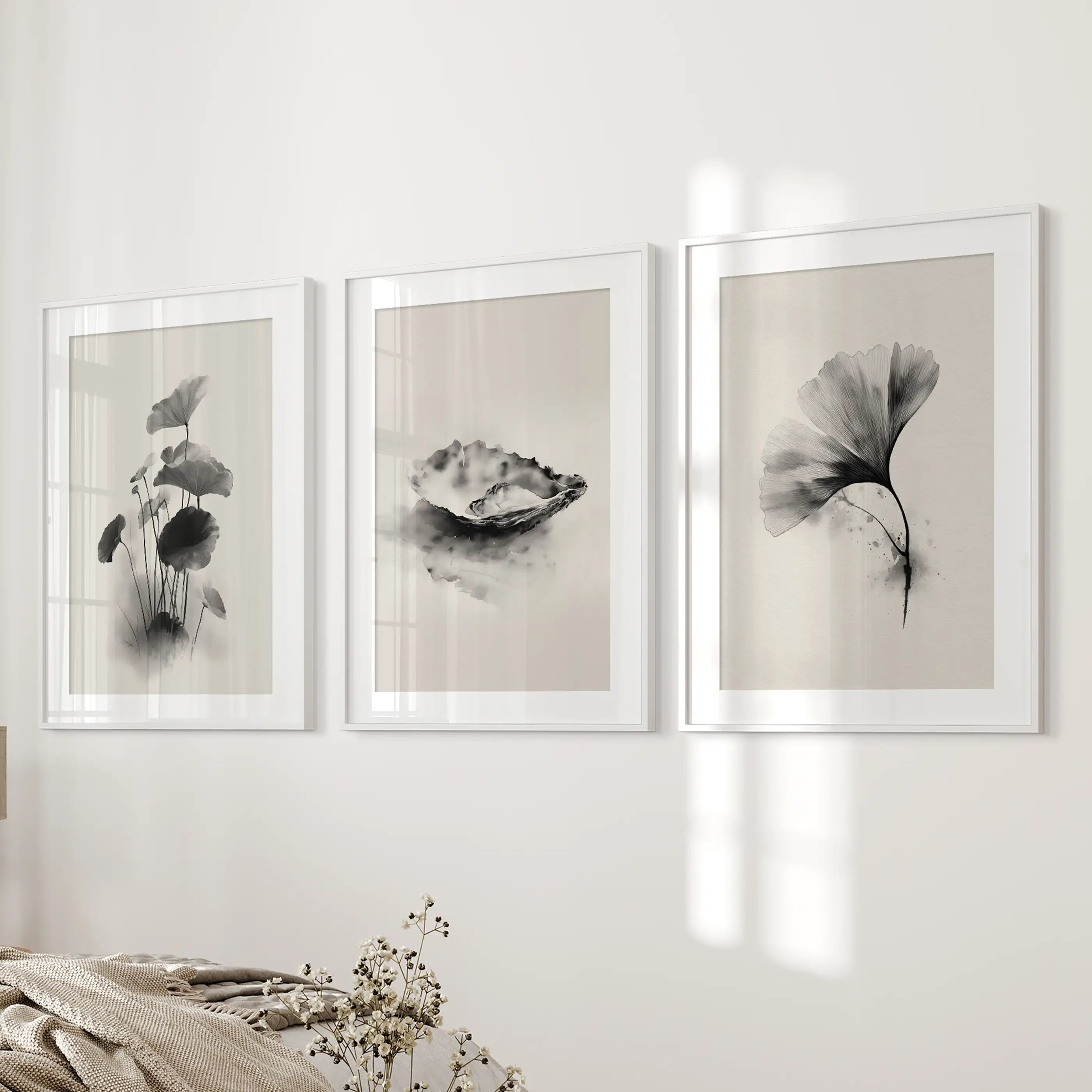 Minimalist Japanese Set of 3 Prints. Black and White Flowers Decor