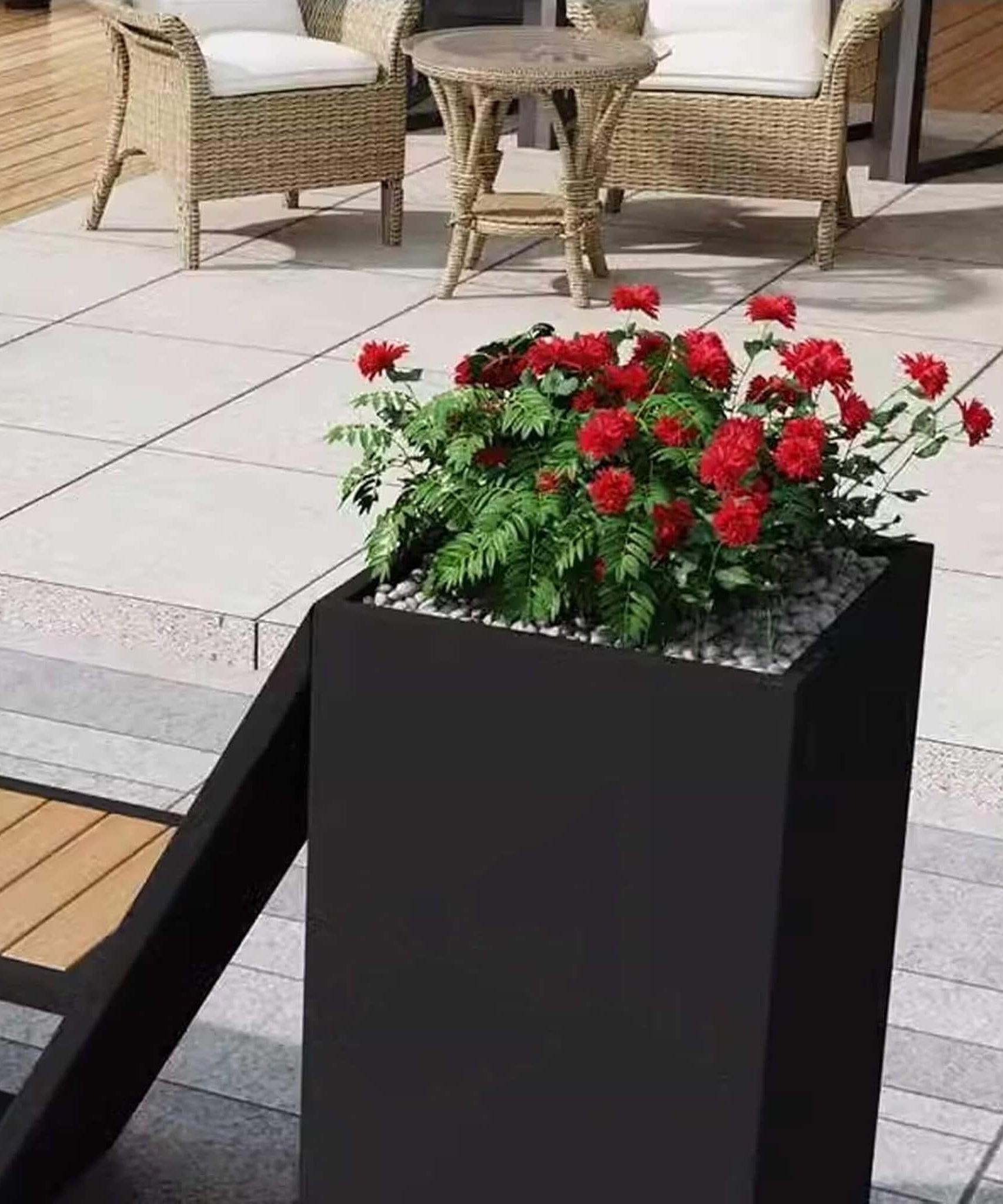 4FT Outdoor Commercial All-Weather Metal Bench With Planter Box [Made-To-Order] (SAK57219)