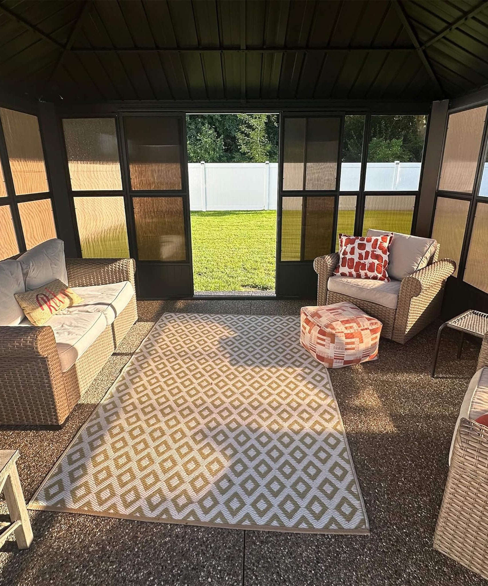 Alora Vista Outdoor Hardtop Aluminum Solarium With Double Roof And LED Lights (SAK42086)