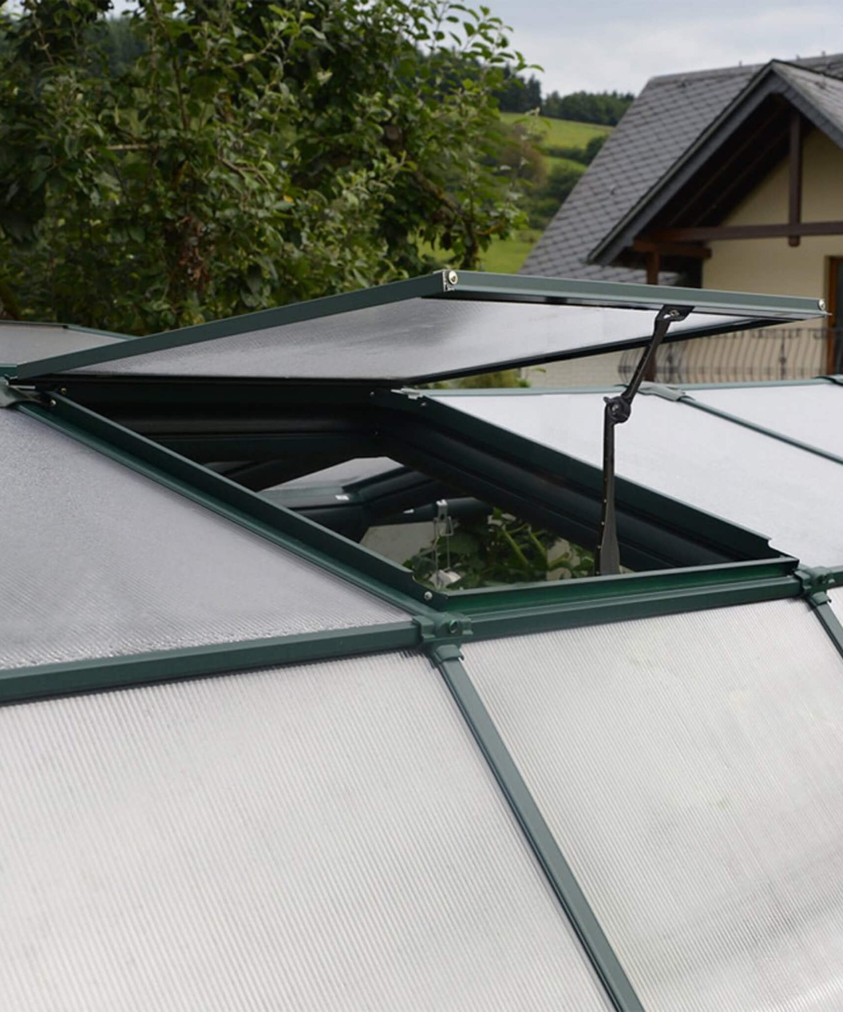[08X20FT] Extra-Large Barn-Style Weatherproof Walk-In Greenhouse With Roof Vents (SAK85716)