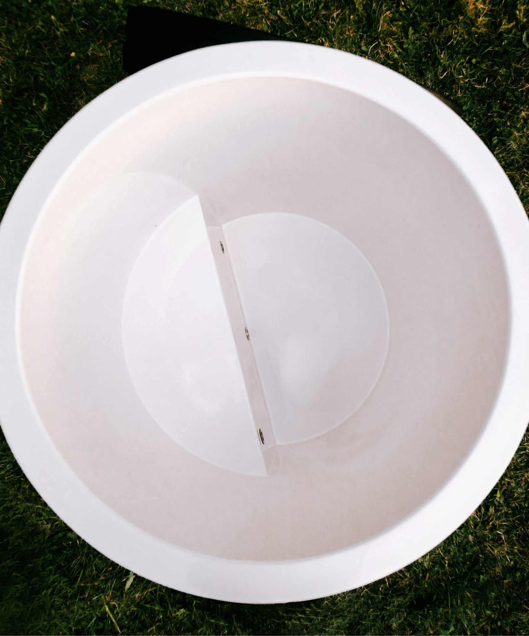 Premium 1-Person Fully-Assembled ThermoWood Cold Plunge Tub (SAK80914)