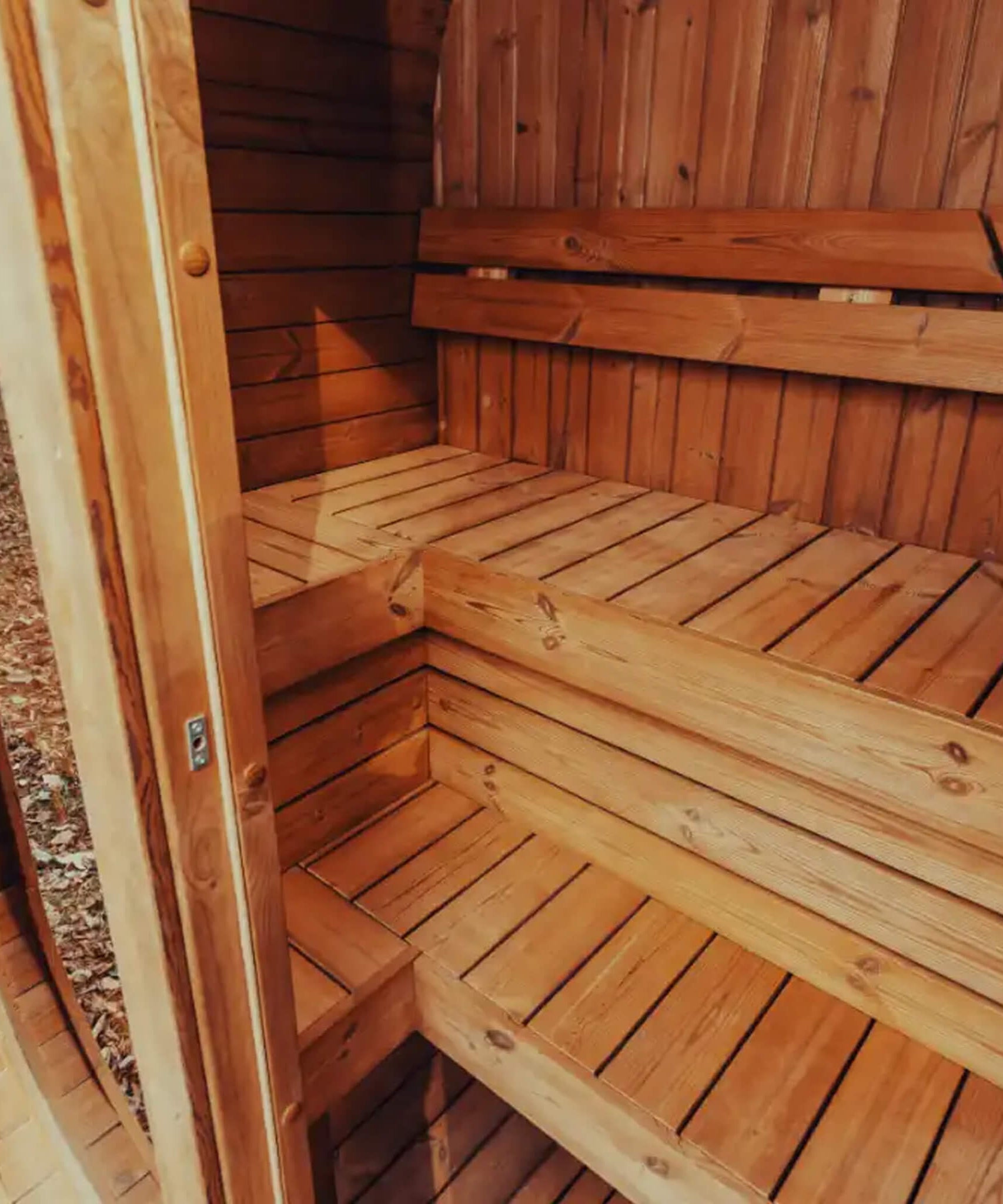 Premium 3-Person Outdoor Scandinavian ThermoWood Cube Sauna Kit With LED Lighting (SAK47582)
