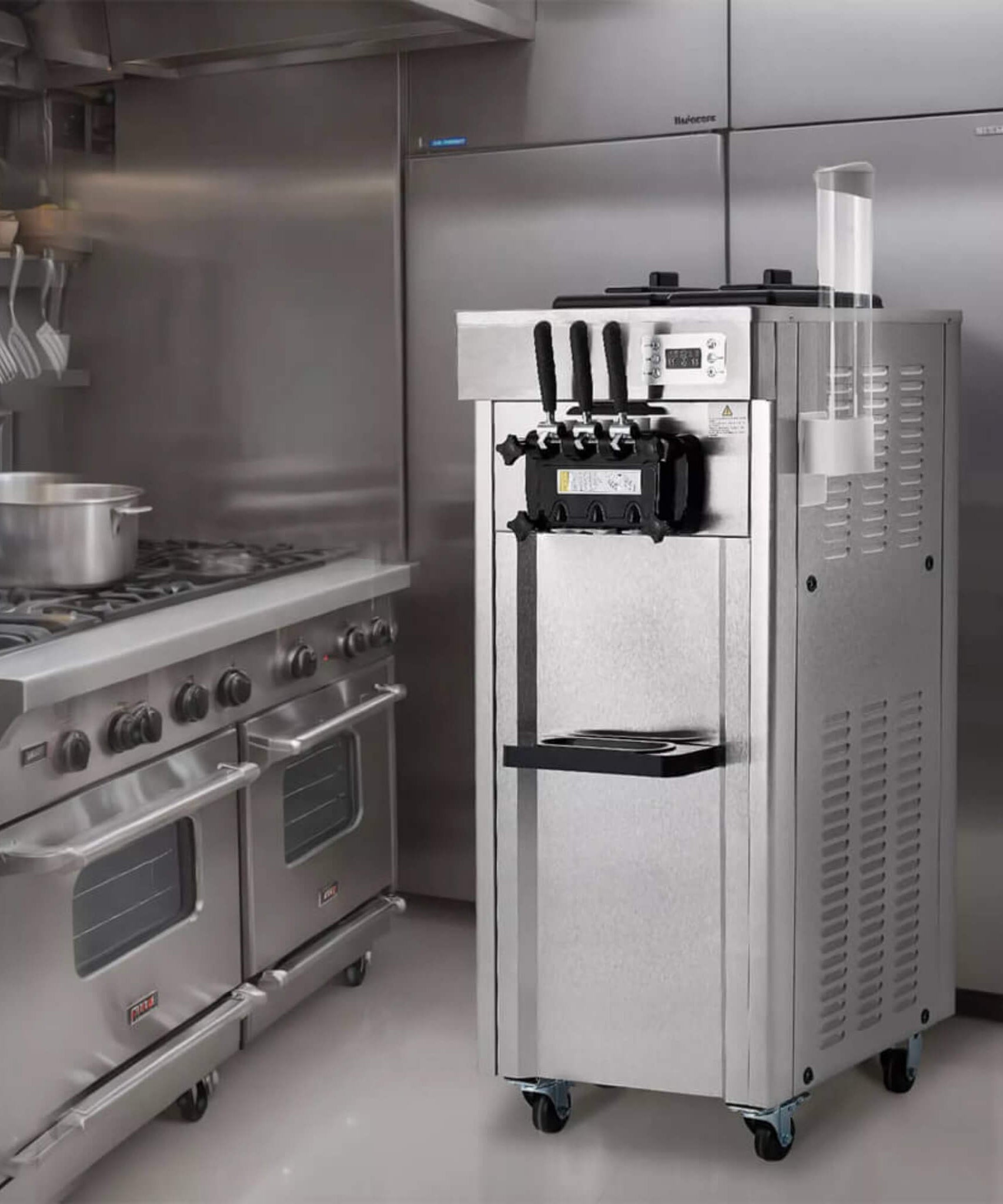 Commercial 21-31 L/H 3-Flavor Freestanding Soft Serve Ice Cream Machine Maker (SAK21874)