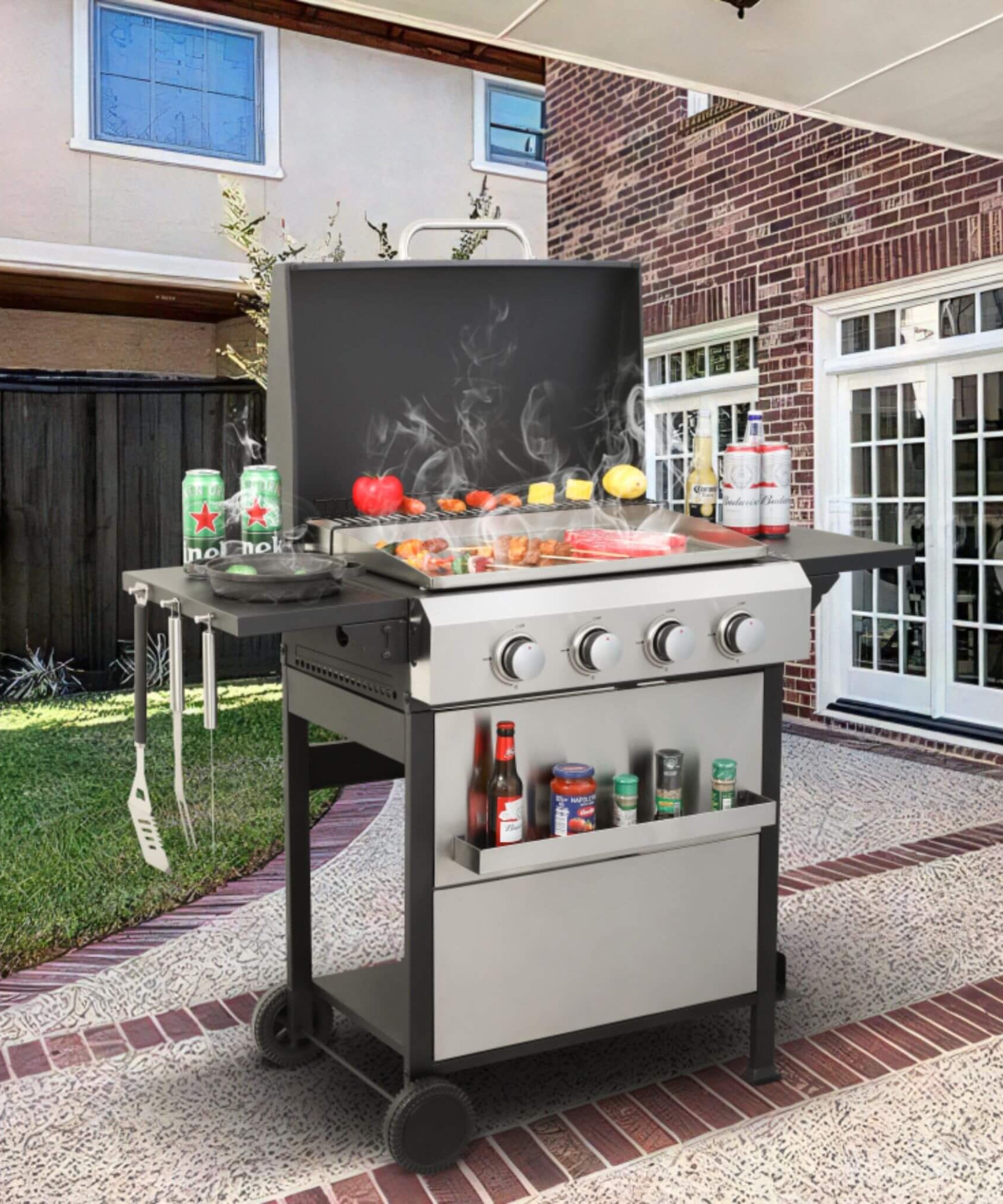 Premium Outdoor 4-Burner Propane BBQ Grill With Foldable Side Tables, Hanging Basket, And Cooking Grids (SAK53213)