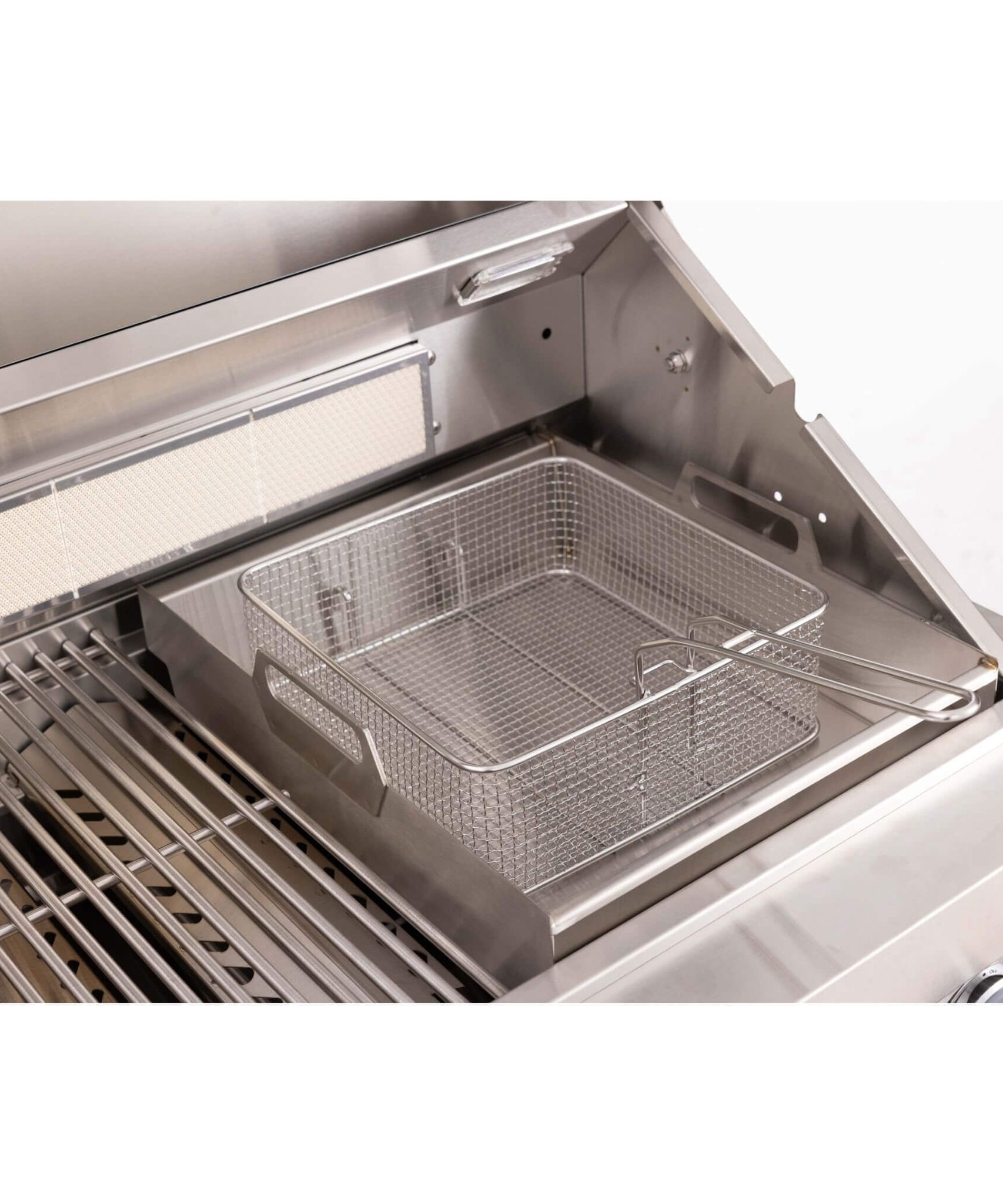 Premium Outdoor Kitchen With 32-Inch 60K BTU Built-In Stainless Steel LPG Gas Grill, Door And Drawer Combo And Stainless Steel Ice Box (SAK98661)
