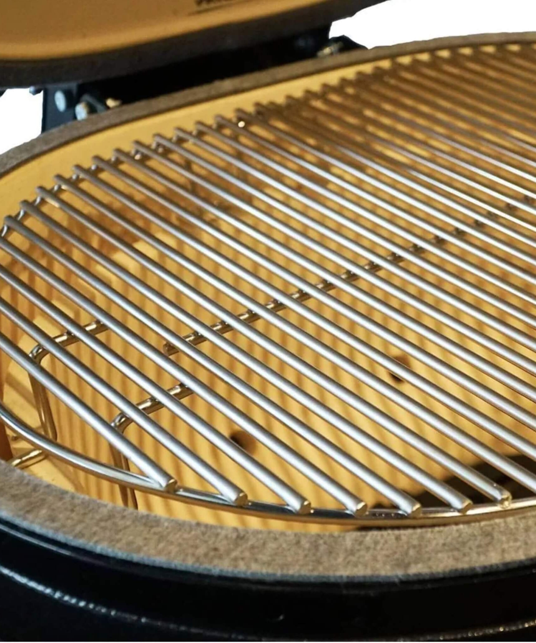 Primo Oval Large 300 Ceramic Kamado BBQ Grill W/ Stainless Steel Grates [PGCLGH] (SAK14871)