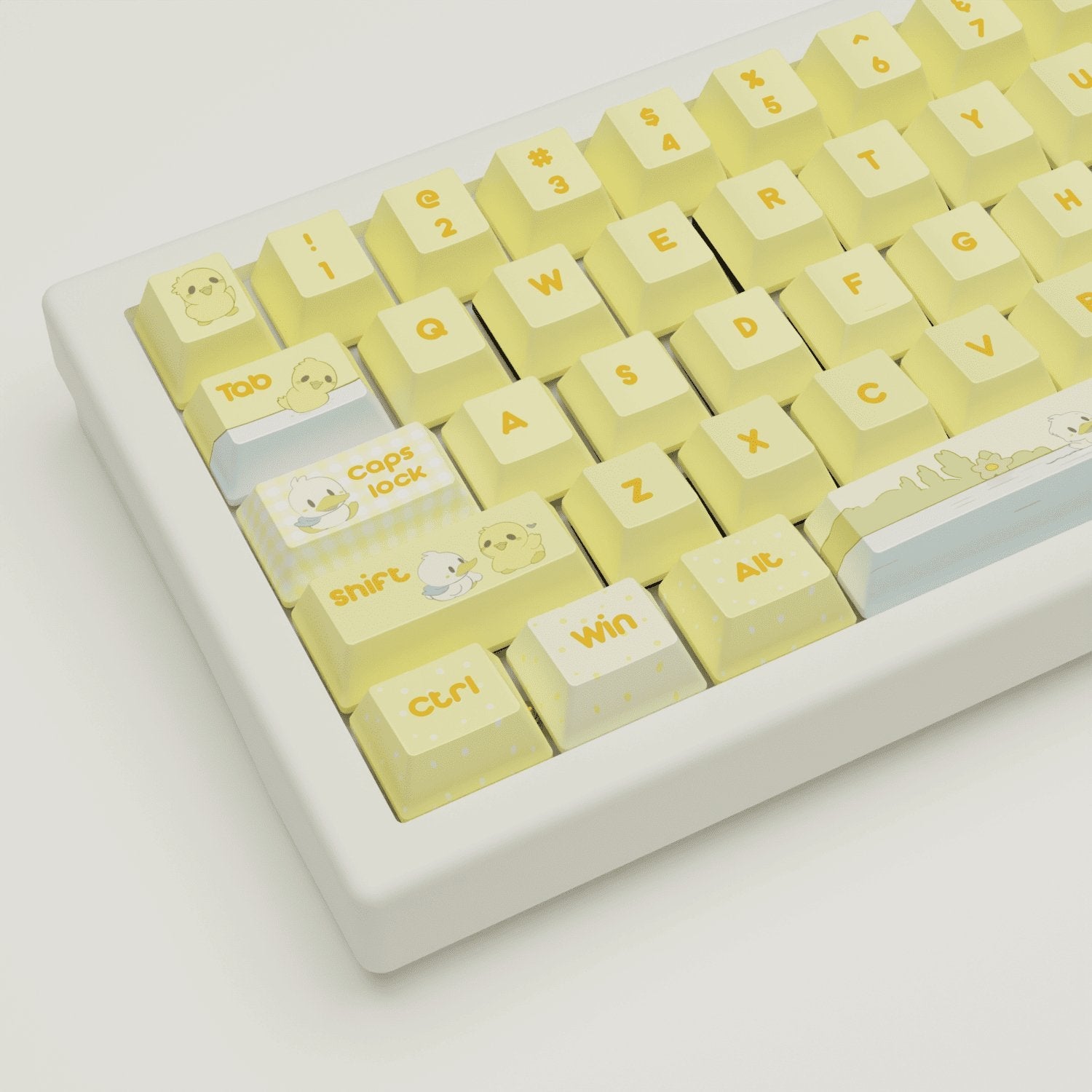 Quacky Duck Design Keycaps and Mechanical Keyboard