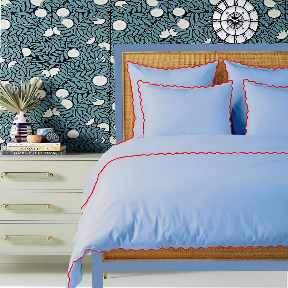 Light Blue 400TC Cotton Small Scallop Embroidery Duvet Cover Set