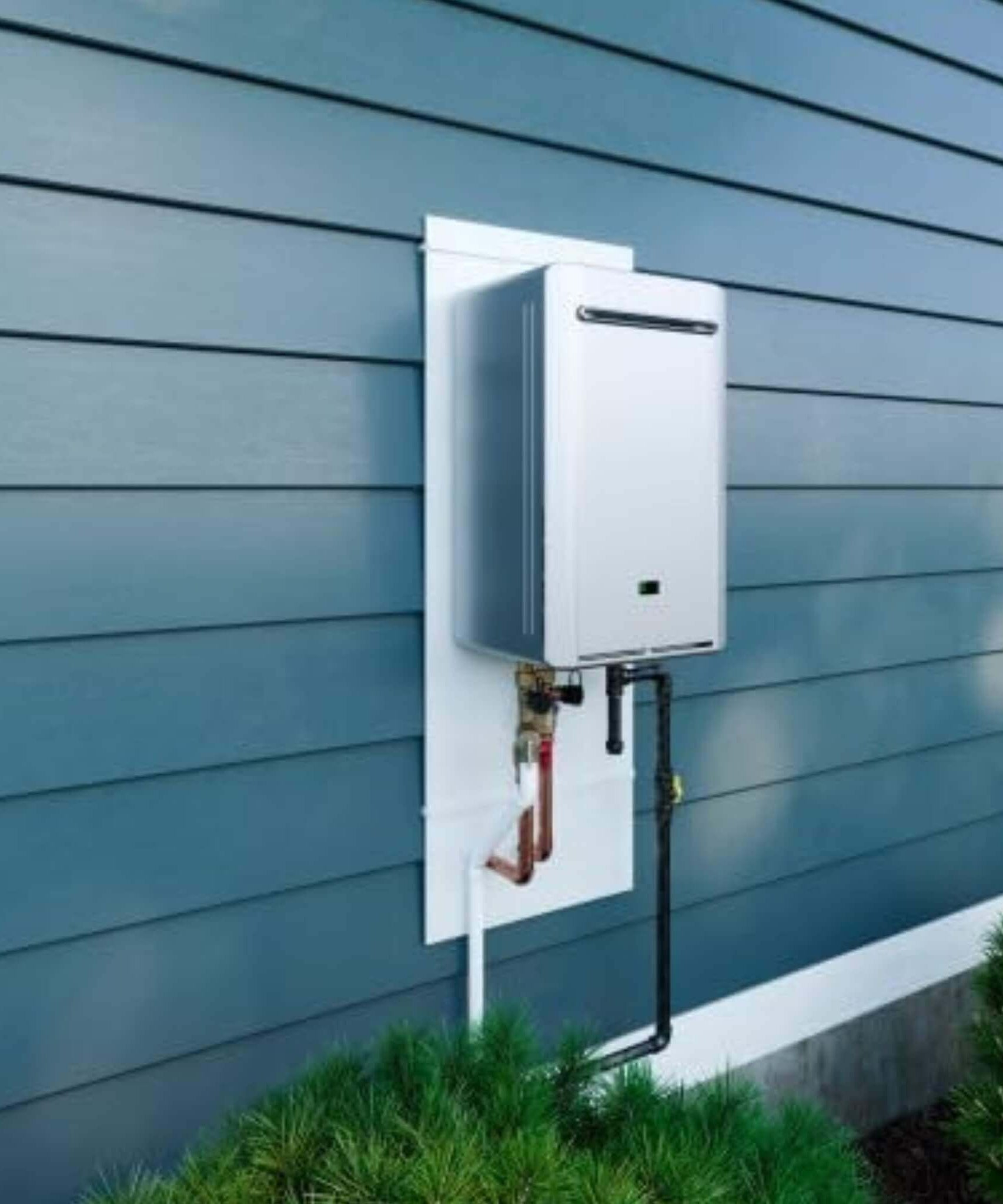 RN 8.5 GPM 180K BTU Outdoor Non-Condensing Residential Liquid Propane Tankless Water Heater (SAK19876)