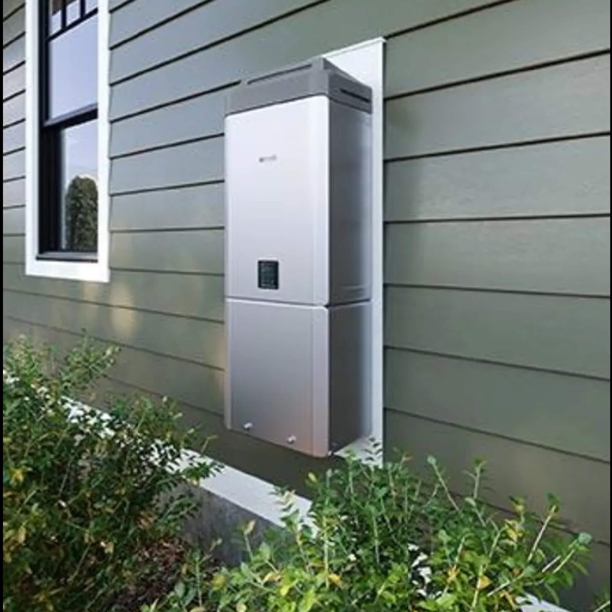 RN 7.1 GPM Condensing Smart Sense Tankless Water Heater (SAK48391)